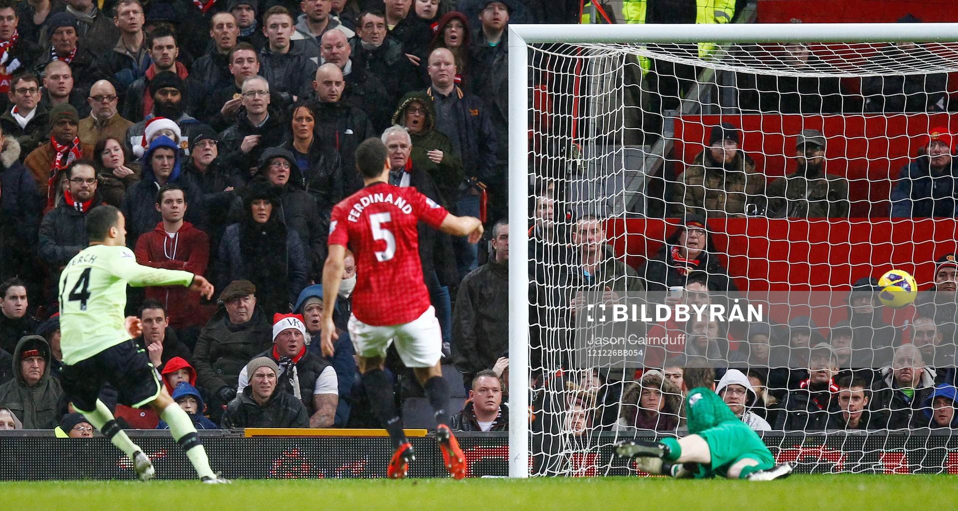 Football - Manchester United v Newcastle United - Barclays