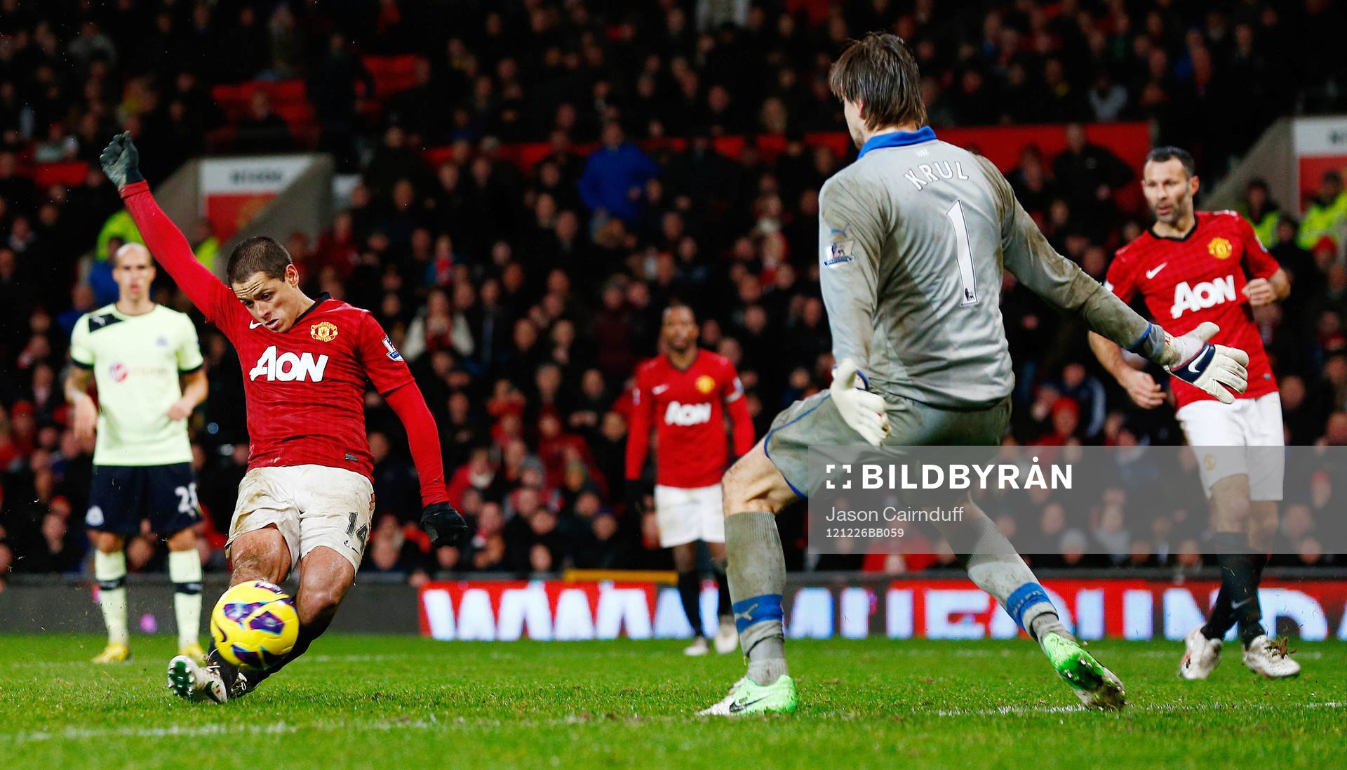 Football - Manchester United v Newcastle United - Barclays
