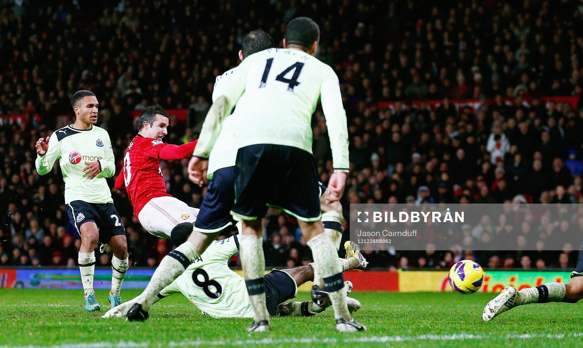 Football - Manchester United v Newcastle United - Barclays