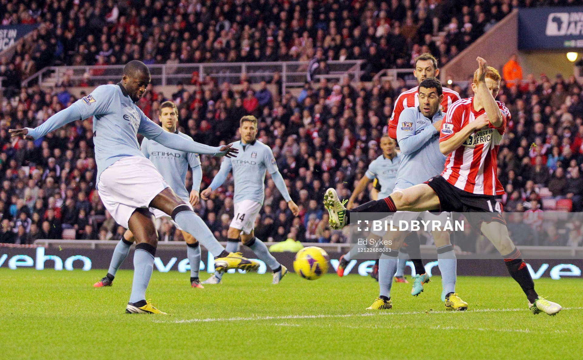 Football - Sunderland v Manchester City - Barclays Premier