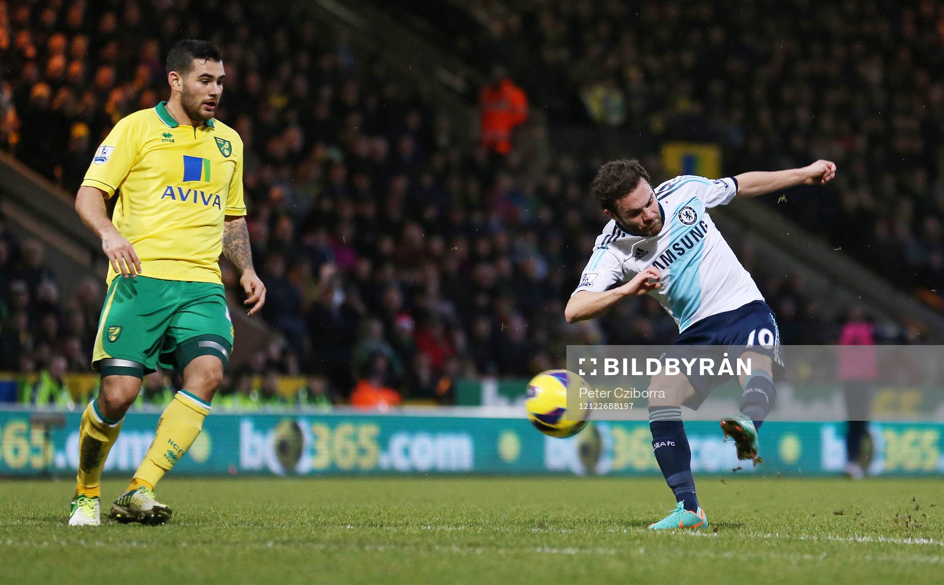 Football - Norwich City v Chelsea - Barclays Premier League