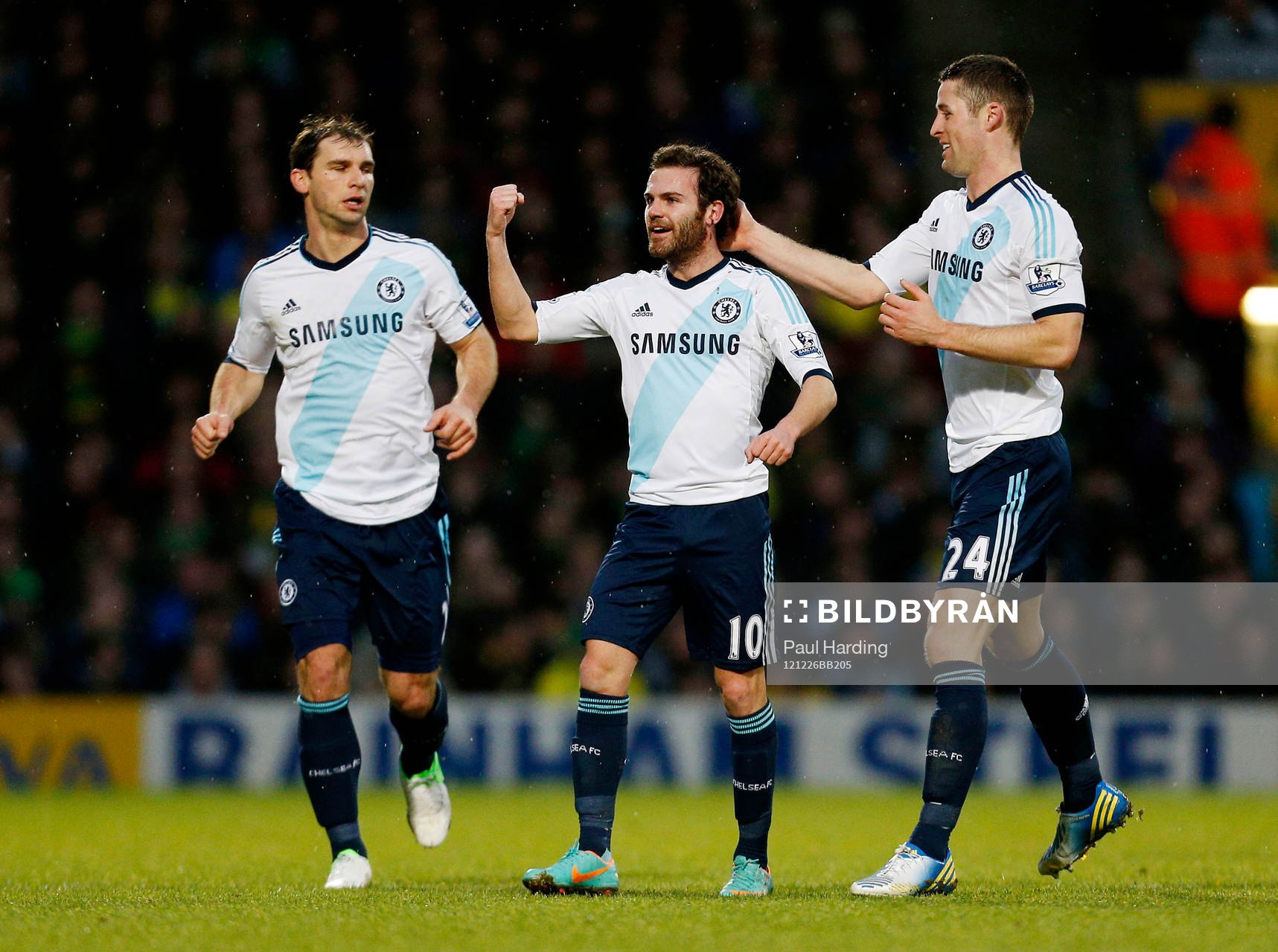 Football - Norwich City v Chelsea - Barclays Premier League