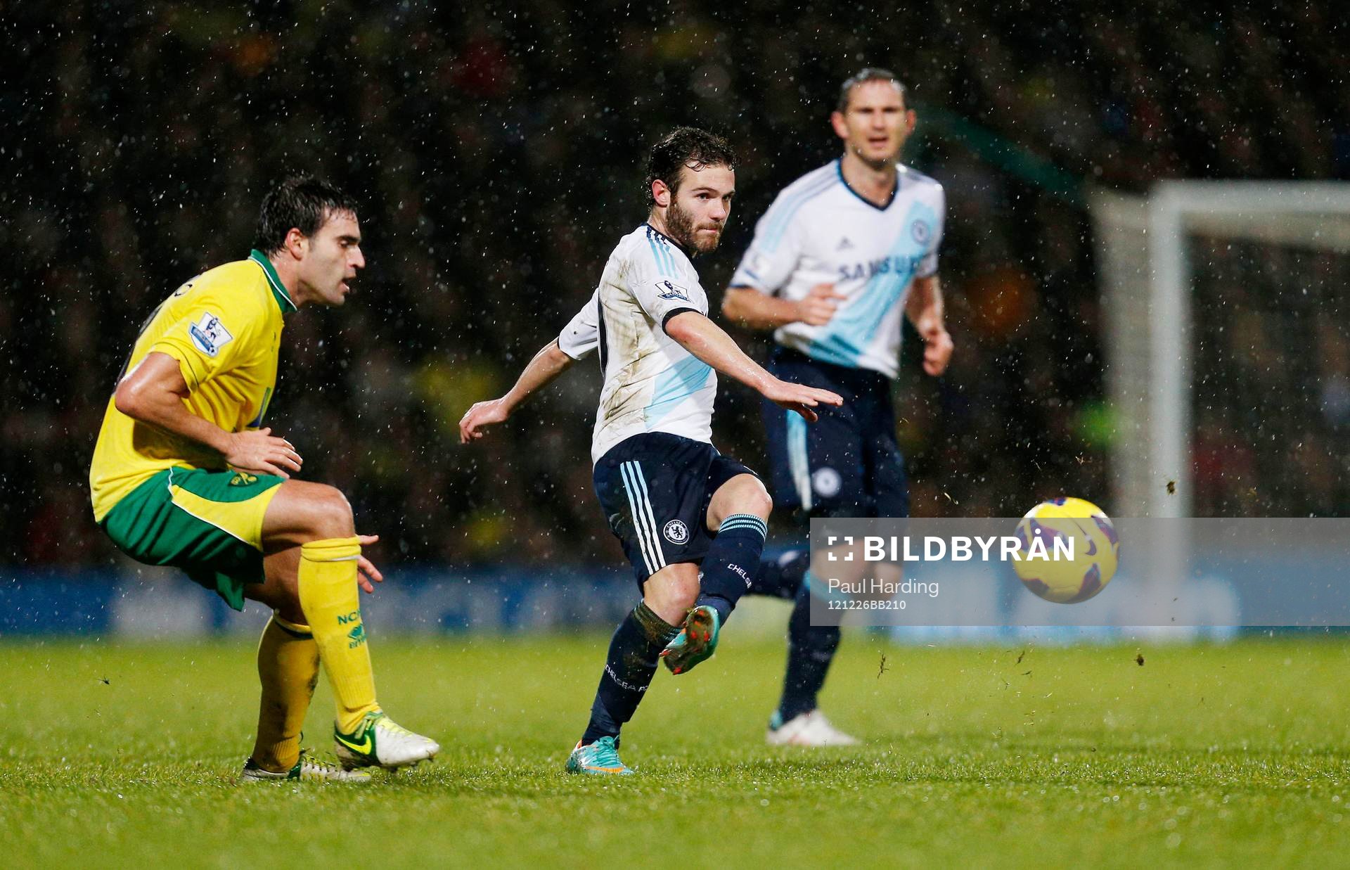 Football - Norwich City v Chelsea - Barclays Premier League