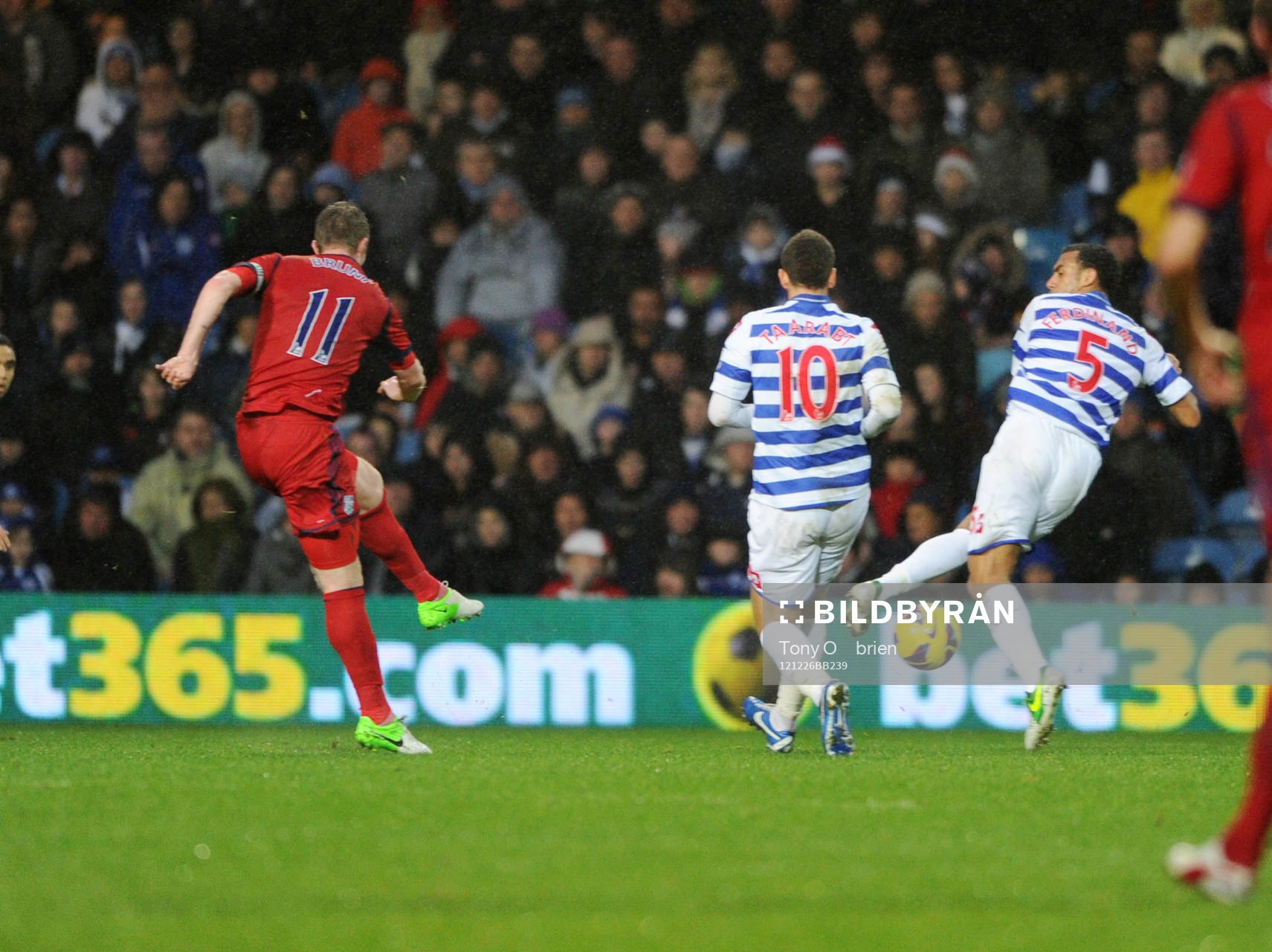 Football - Queens Park Rangers v West Bromwich Albion -