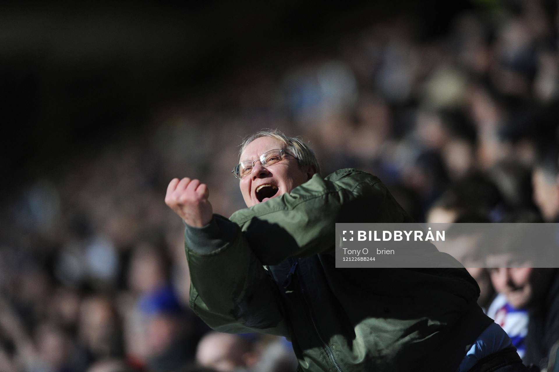 Football - Queens Park Rangers v West Bromwich Albion -