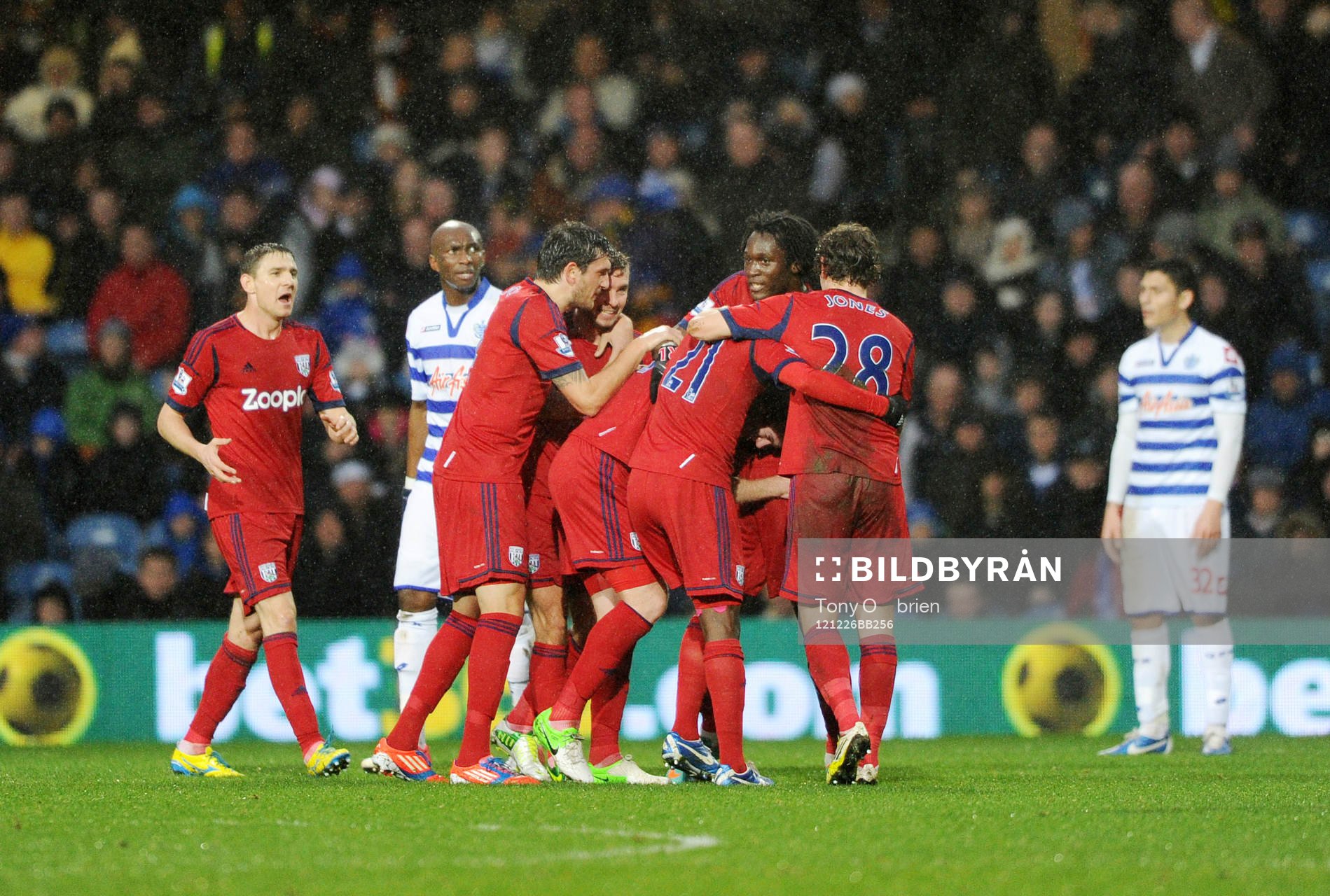 Football - Queens Park Rangers v West Bromwich Albion -