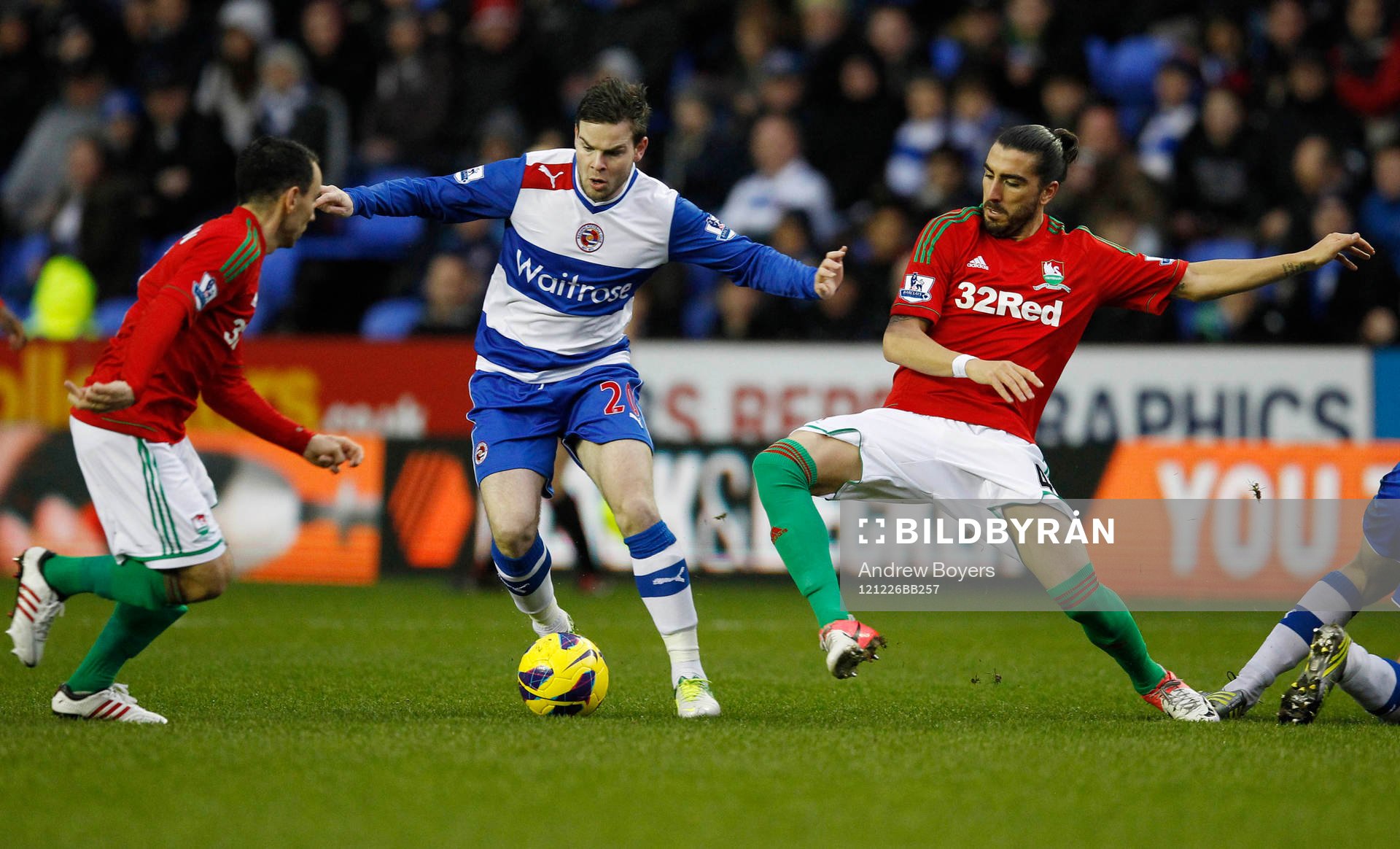 Football - Reading v Swansea City - Barclays Premier League