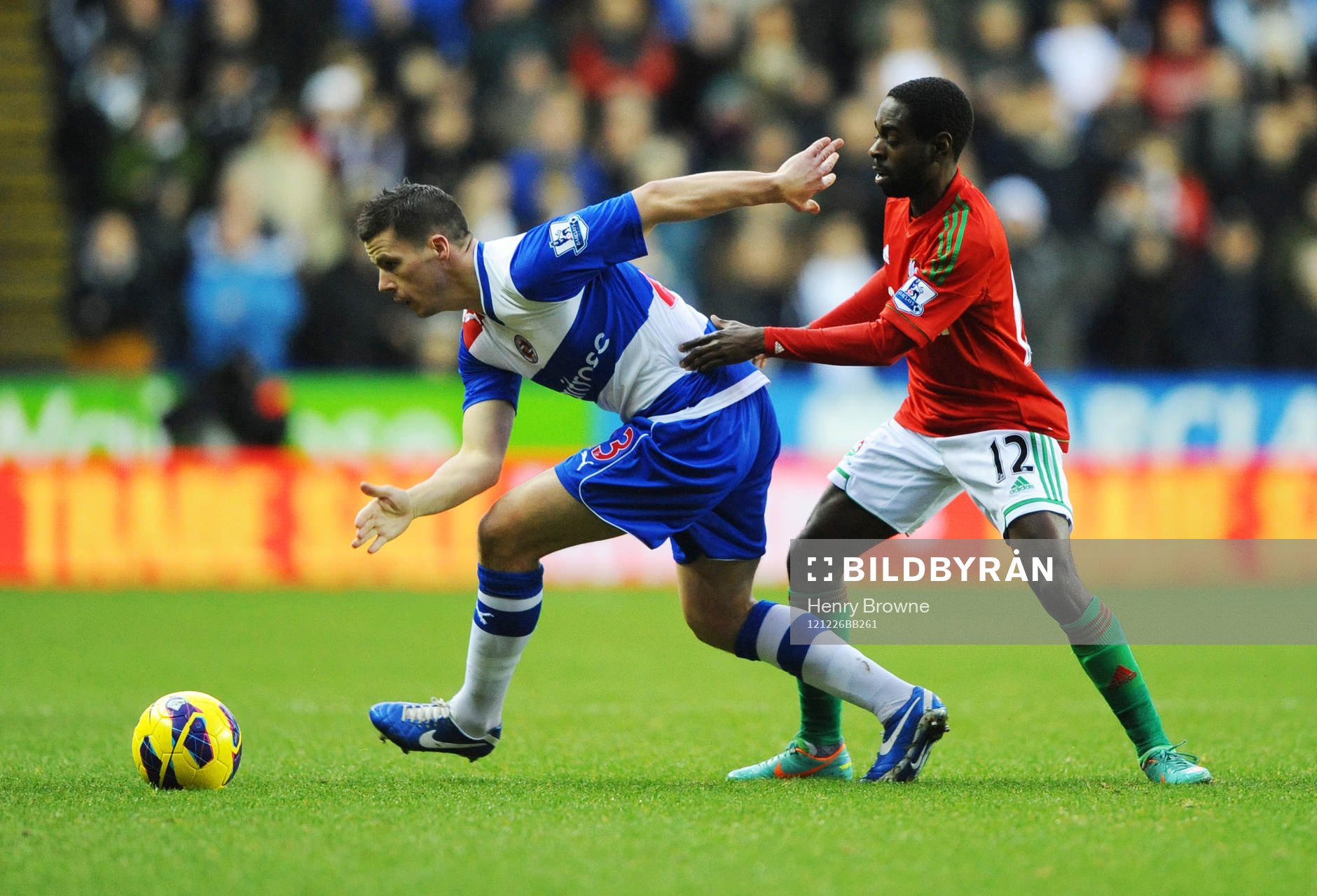 Football - Reading v Swansea City - Barclays Premier League