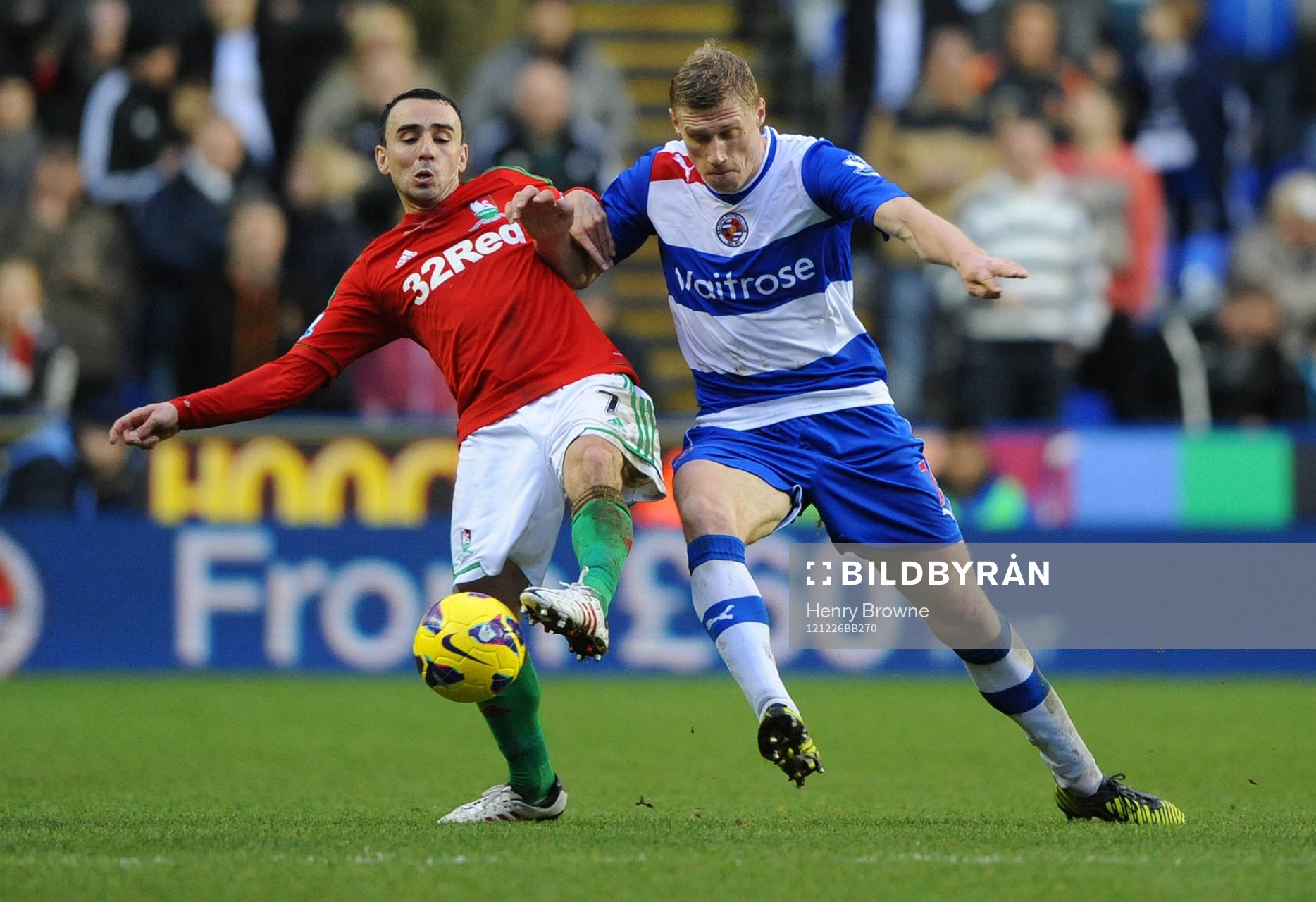 Football - Reading v Swansea City - Barclays Premier League