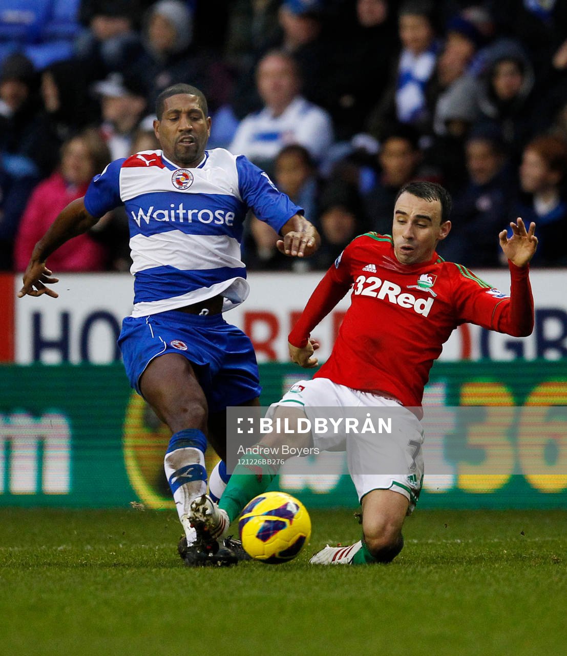 Football - Reading v Swansea City - Barclays Premier League