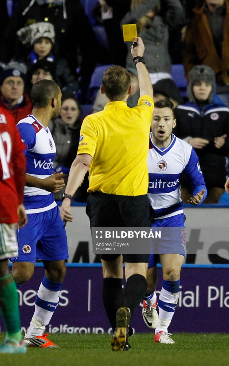 Football - Reading v Swansea City - Barclays Premier League