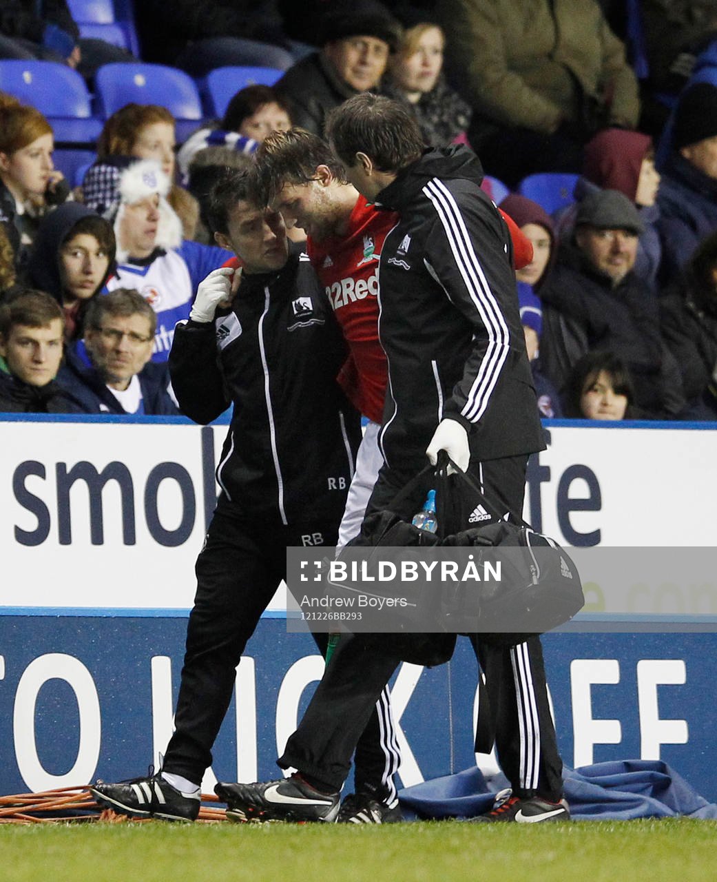 Football - Reading v Swansea City - Barclays Premier League
