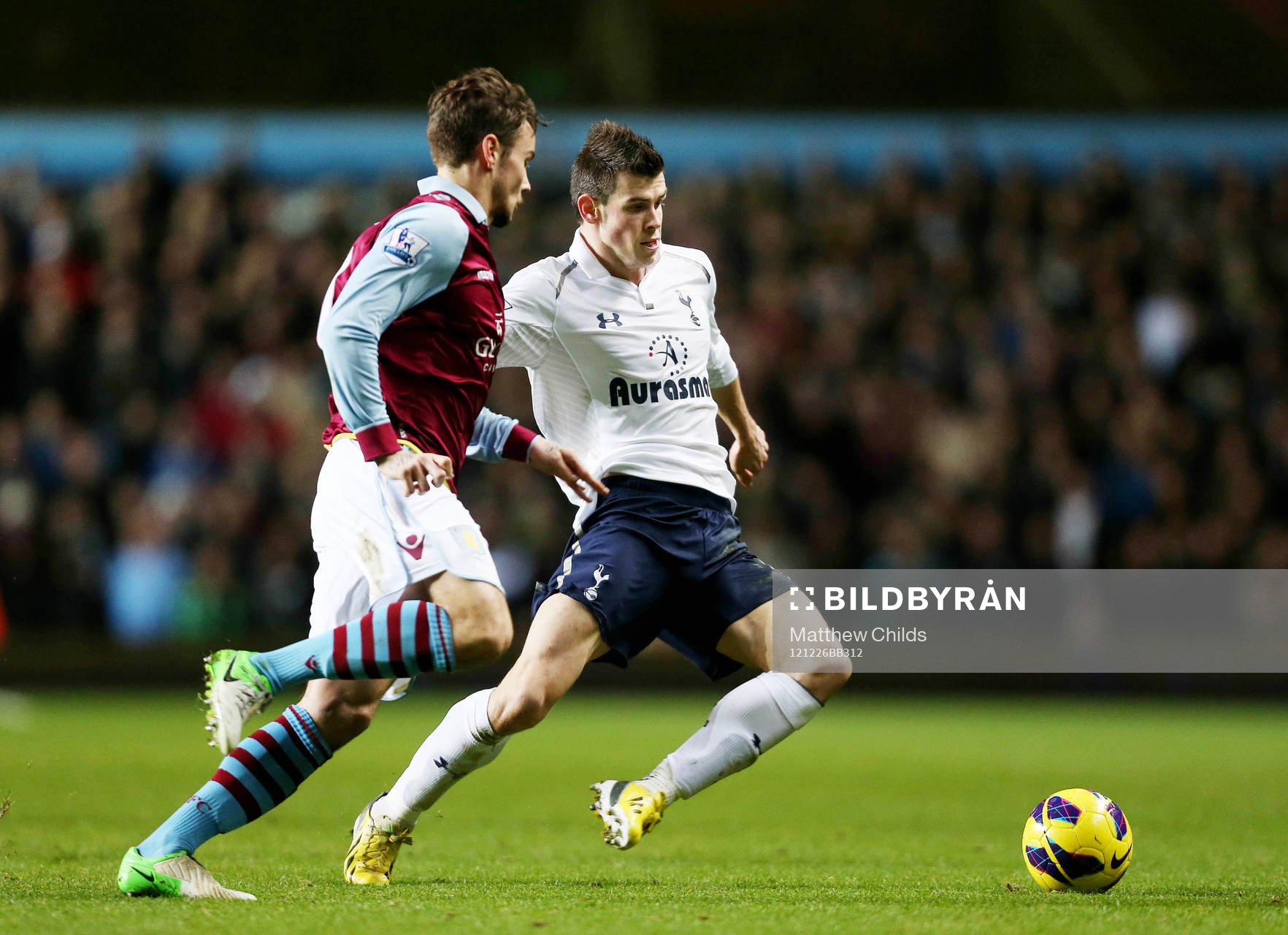 Football - Aston Villa v Tottenham Hotspur - Barclays