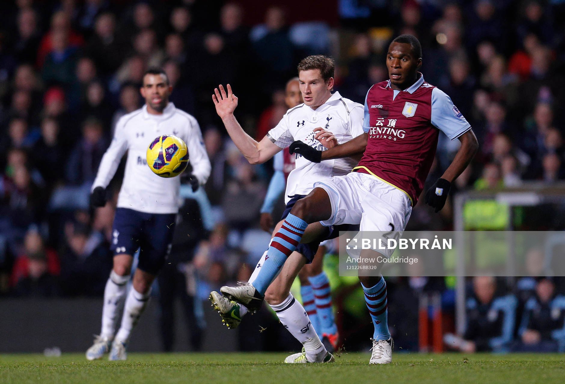 Football - Aston Villa v Tottenham Hotspur - Barclays