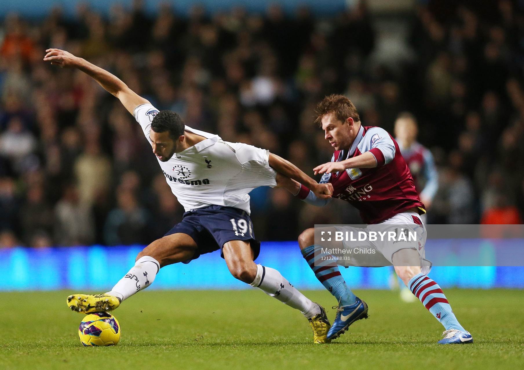Football - Aston Villa v Tottenham Hotspur - Barclays