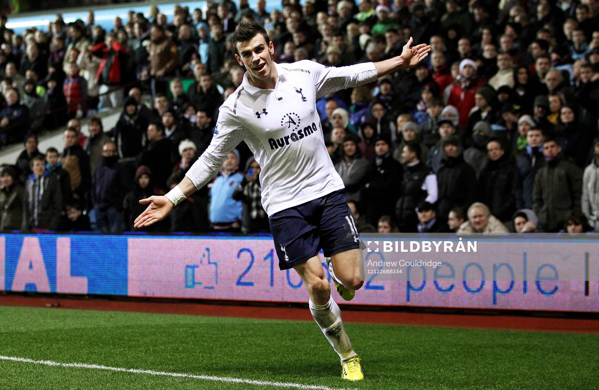 Football - Aston Villa v Tottenham Hotspur - Barclays