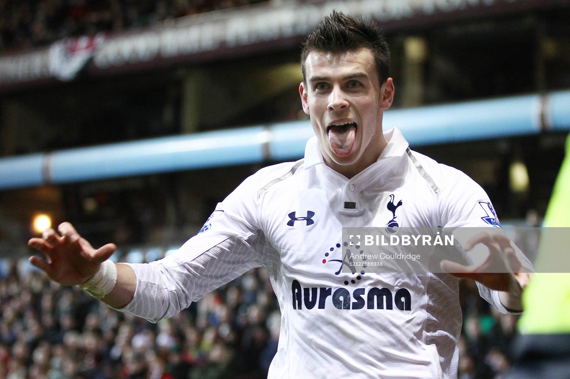 Football - Aston Villa v Tottenham Hotspur - Barclays