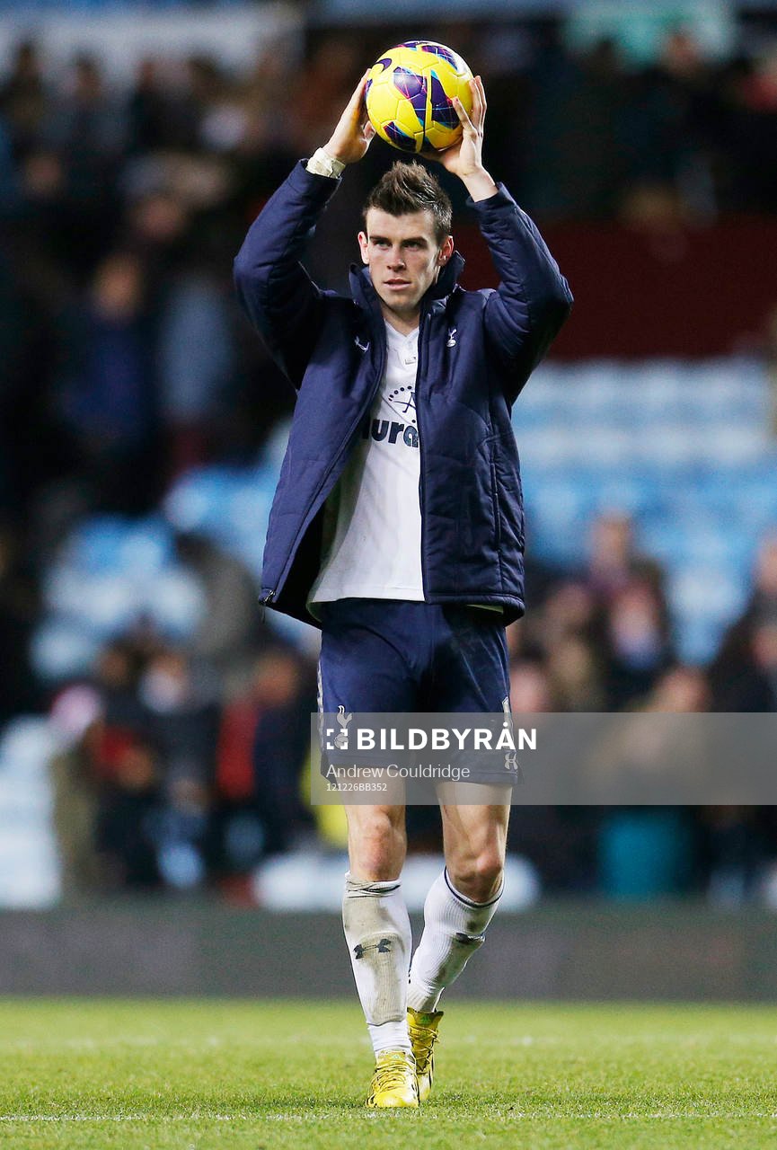 Football - Aston Villa v Tottenham Hotspur - Barclays