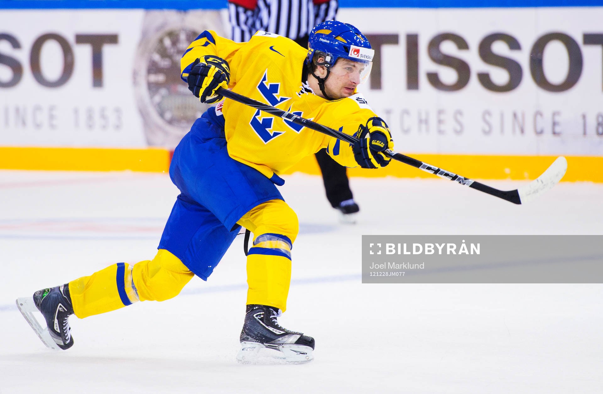 Mikael Vikstrand, Sverige, skjuter