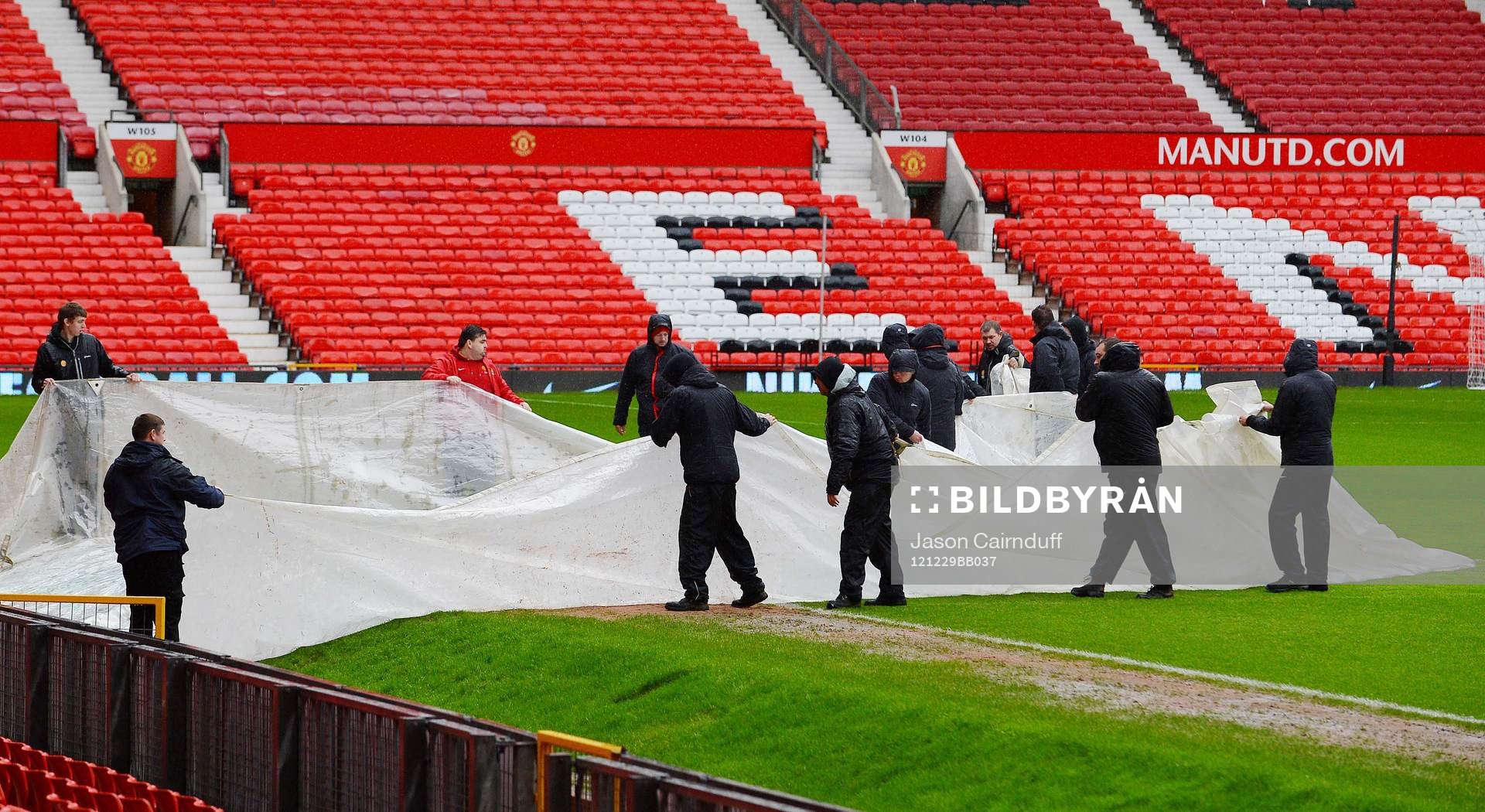 Football - Manchester United v West Bromwich Albion -