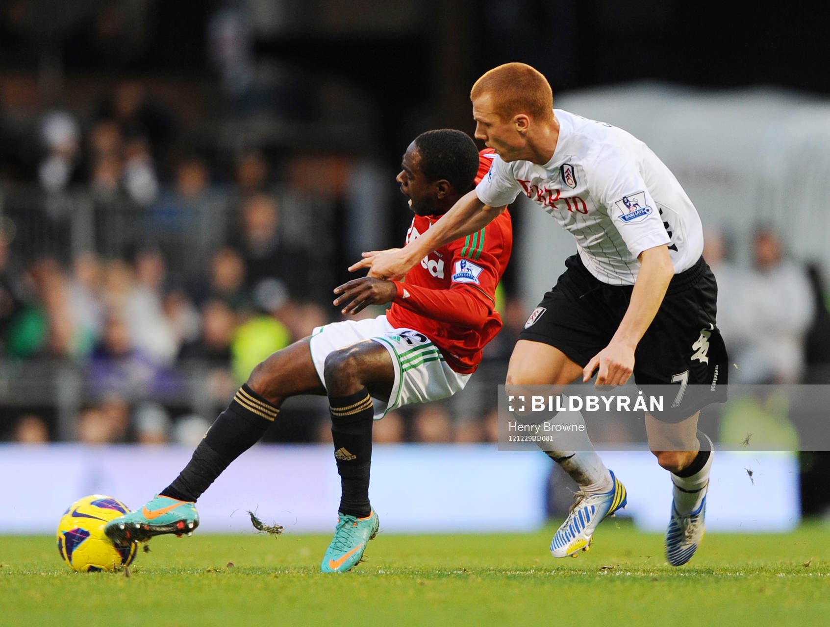 Football - Fulham v Swansea City - Barclays Premier League