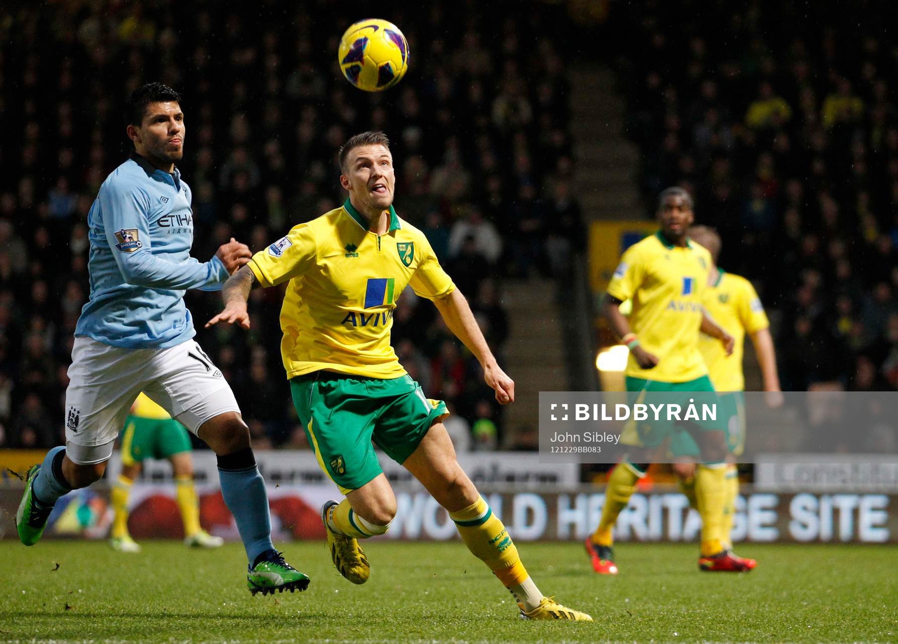 Football - Norwich City v Manchester City - Barclays