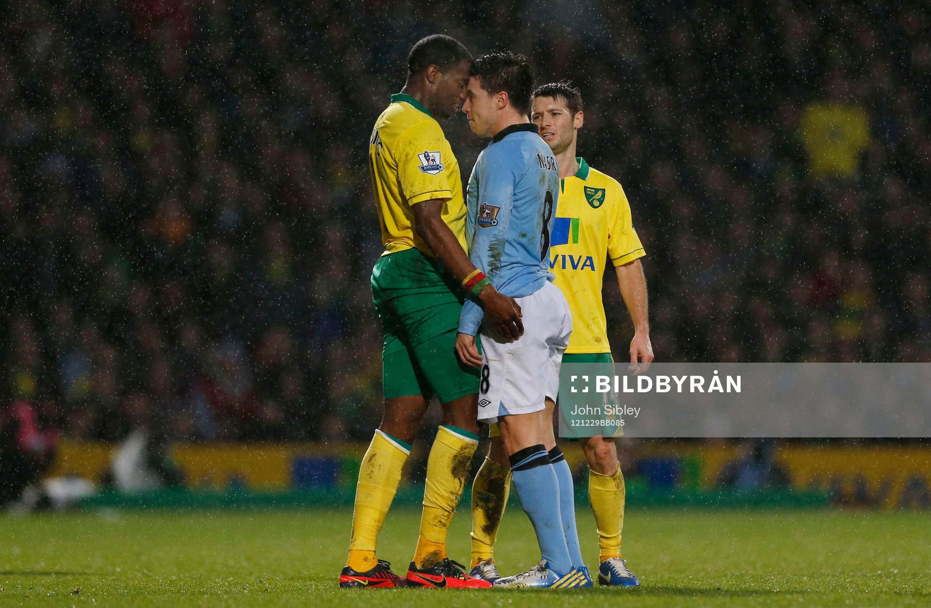 Football - Norwich City v Manchester City - Barclays