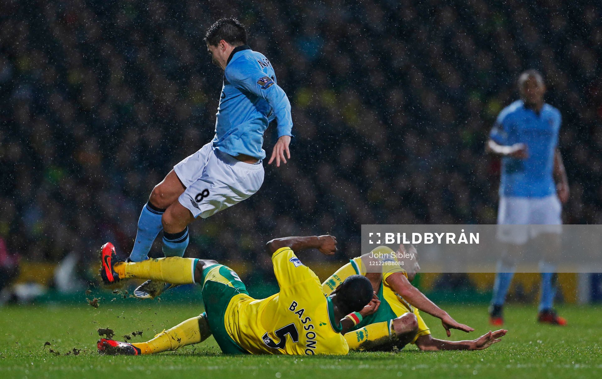 Football - Norwich City v Manchester City - Barclays