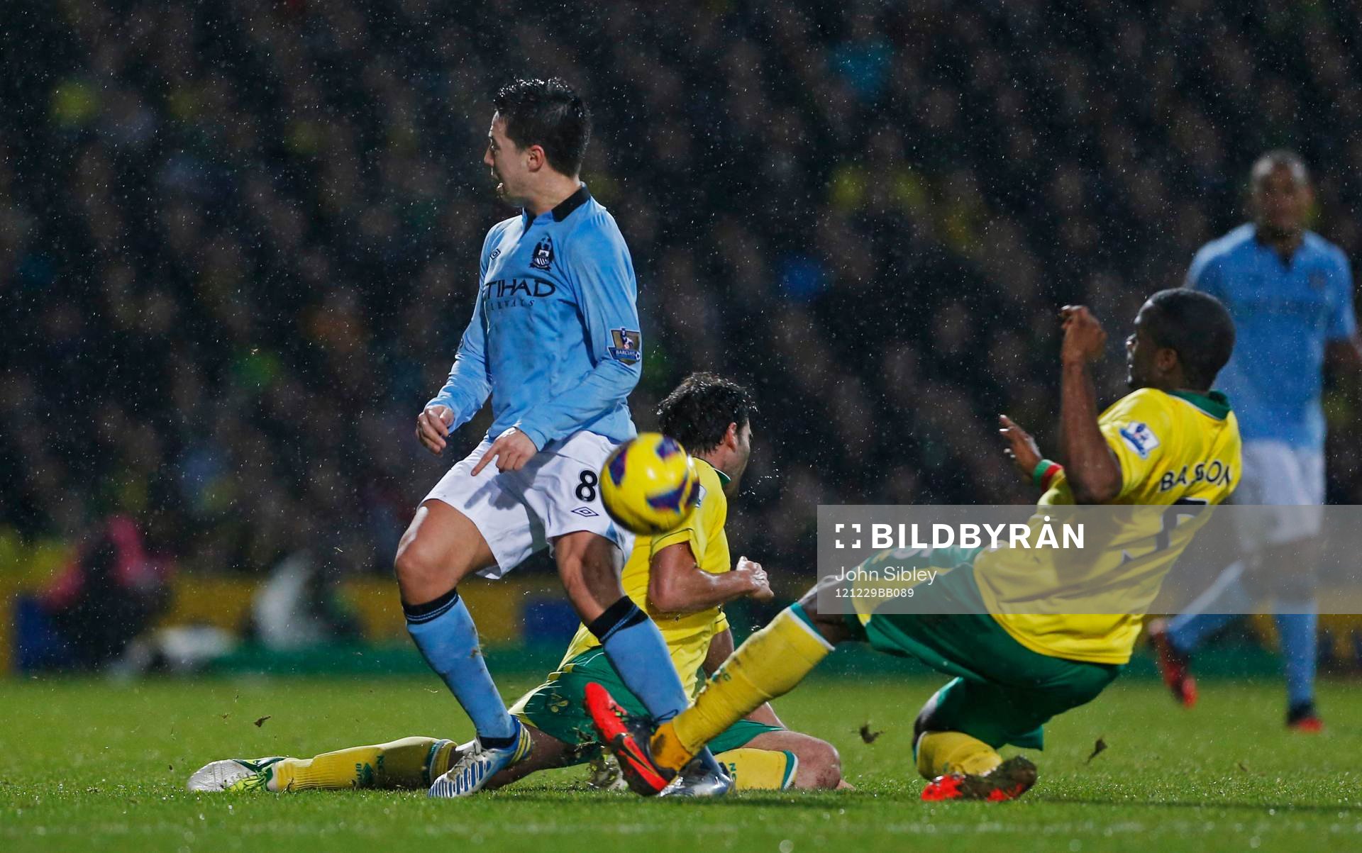 Football - Norwich City v Manchester City - Barclays