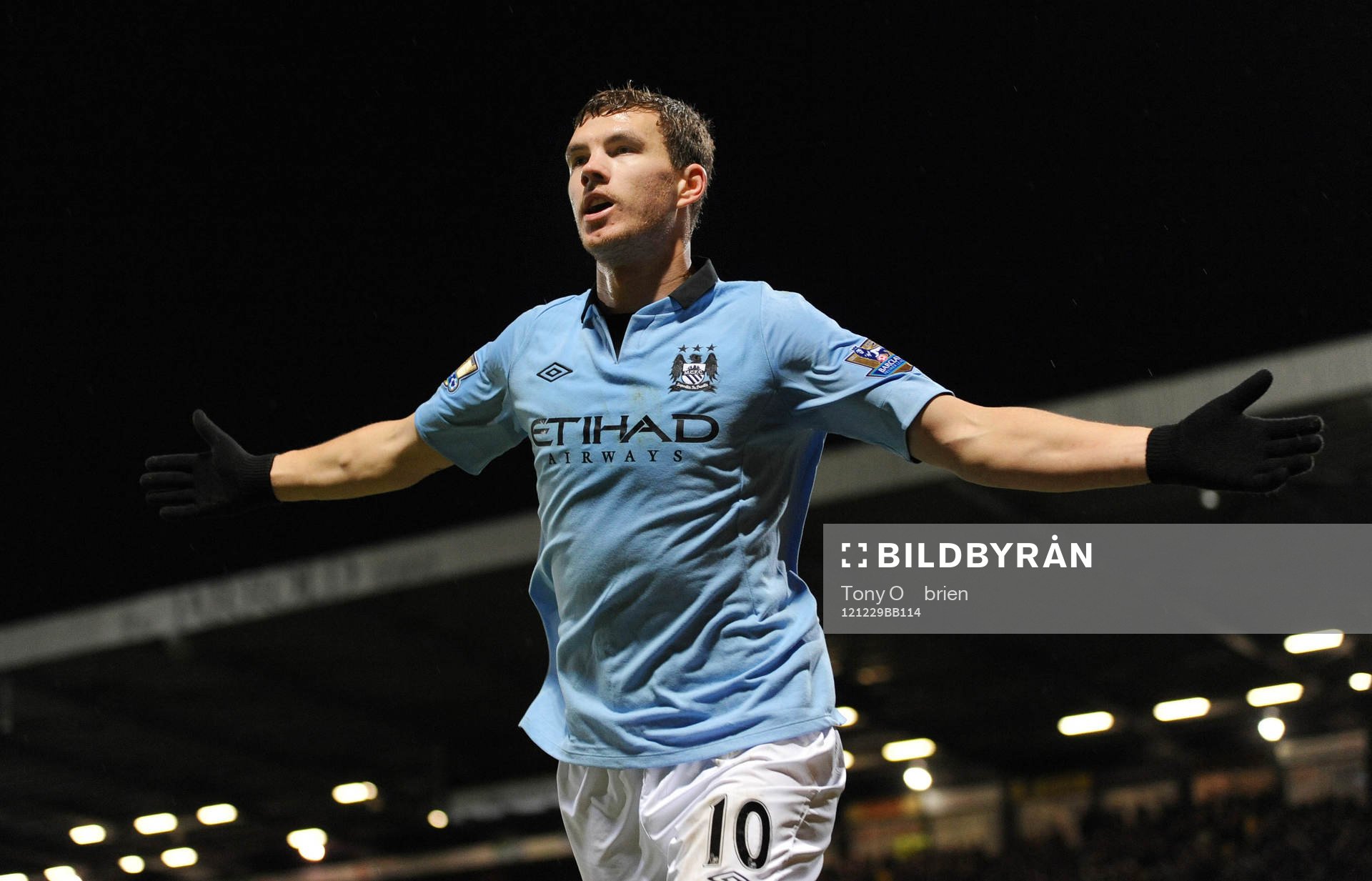 Football - Norwich City v Manchester City - Barclays
