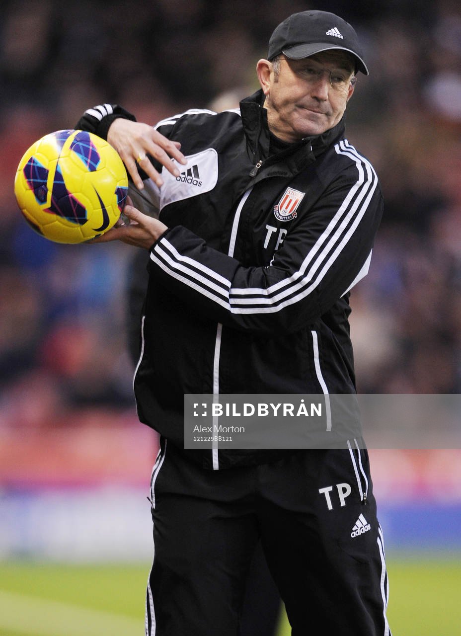 Football - Stoke City v Southampton - Barclays Premier