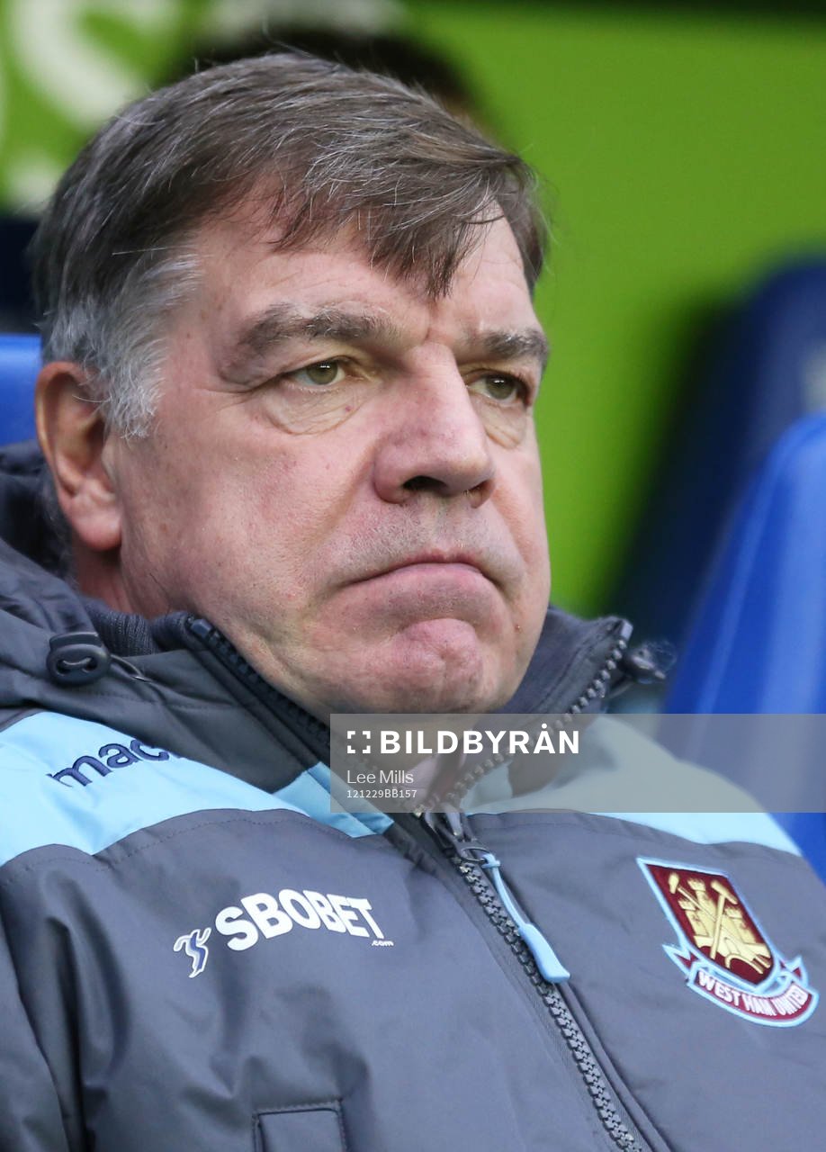 Football - Reading v West Ham United - Barclays Premier