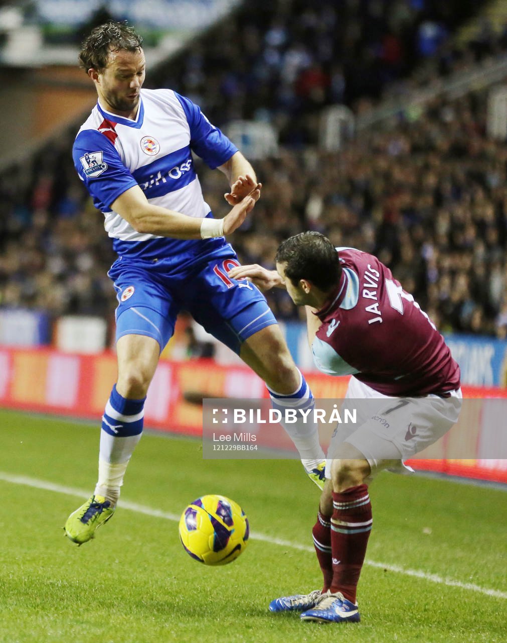 Football - Reading v West Ham United - Barclays Premier