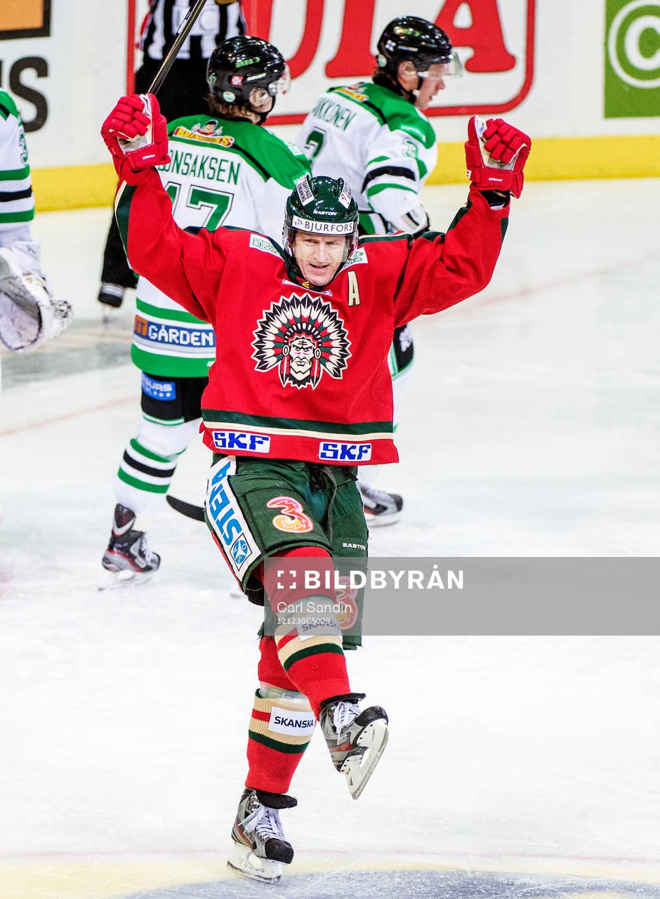 Per-Johan Axelsson, Frölunda, jublar