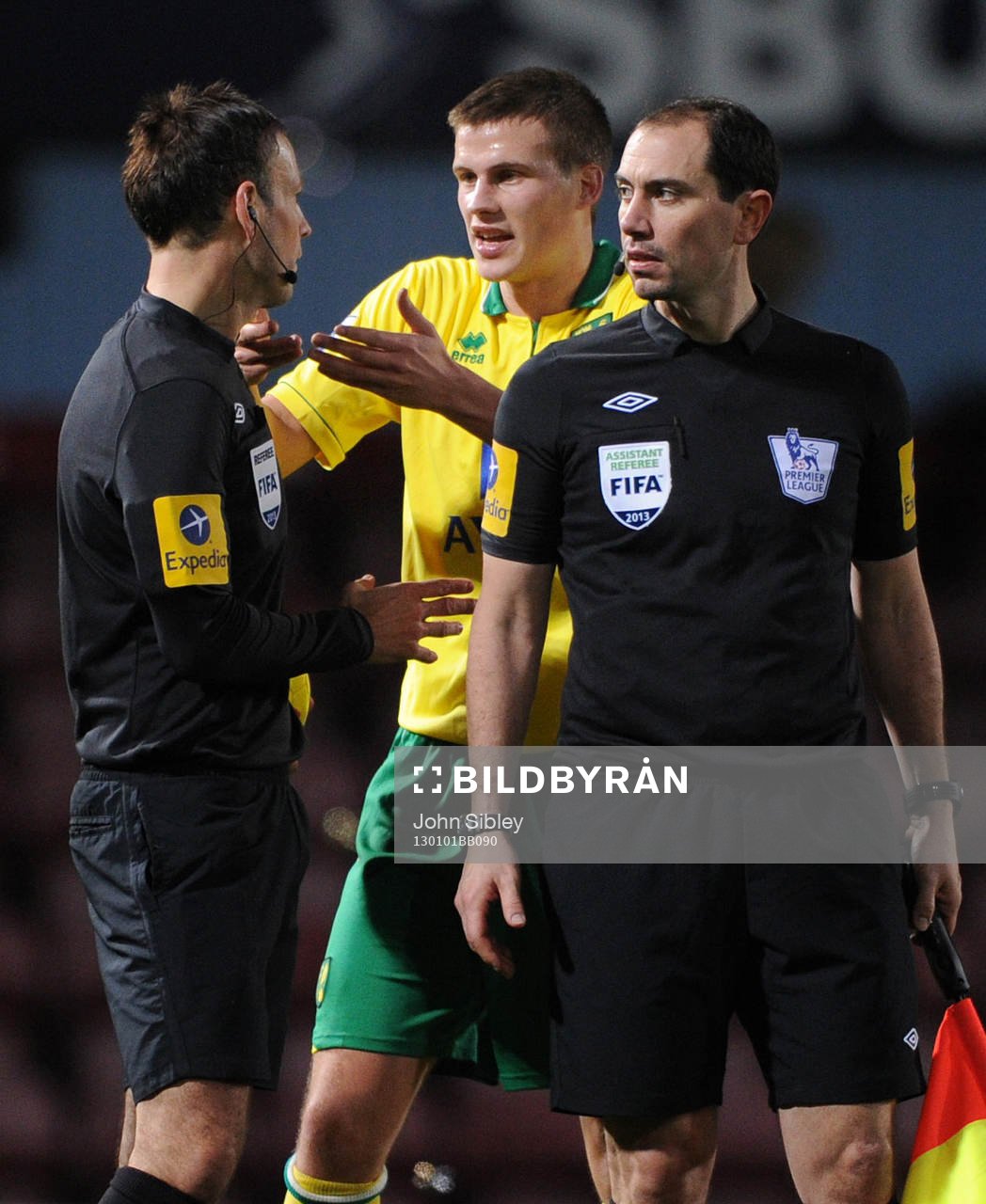 Football - West Ham United v Norwich City - Barclays