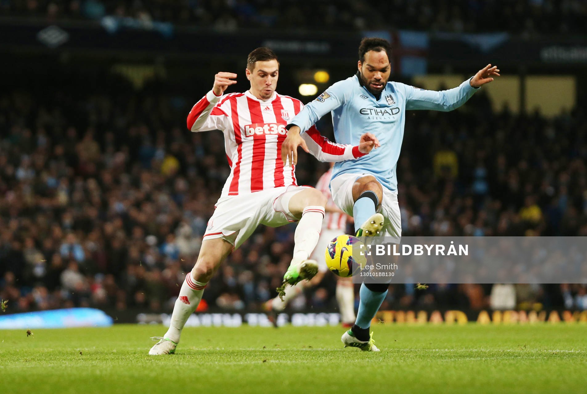 Football - Manchester City v Stoke City - Barclays Premier