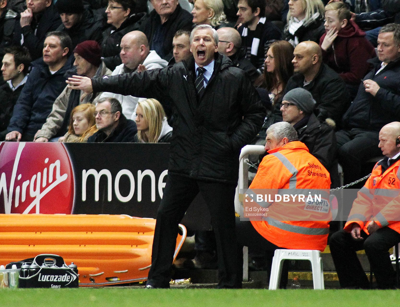 Football - Newcastle United v Everton - Barclays Premier