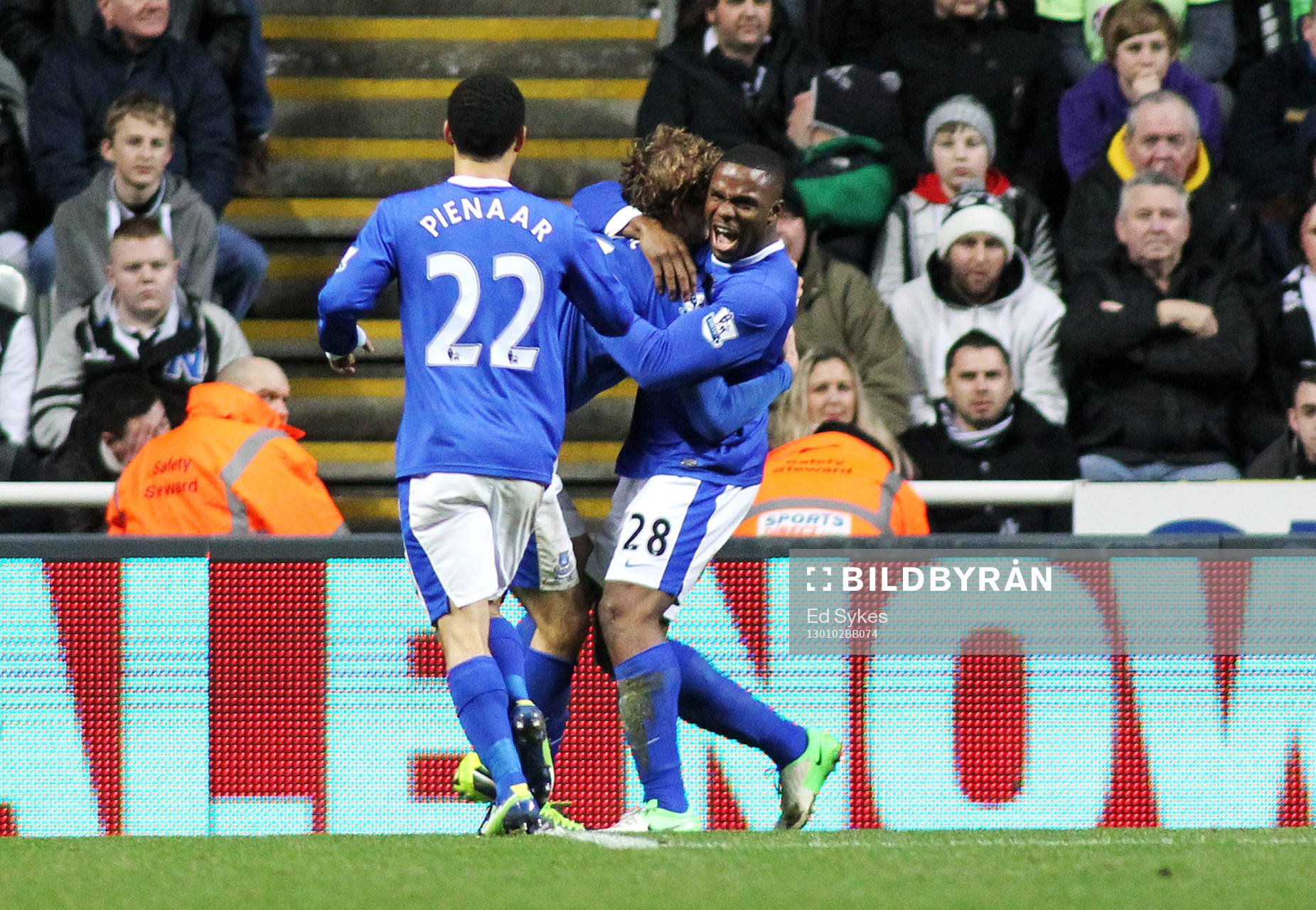Football - Newcastle United v Everton - Barclays Premier