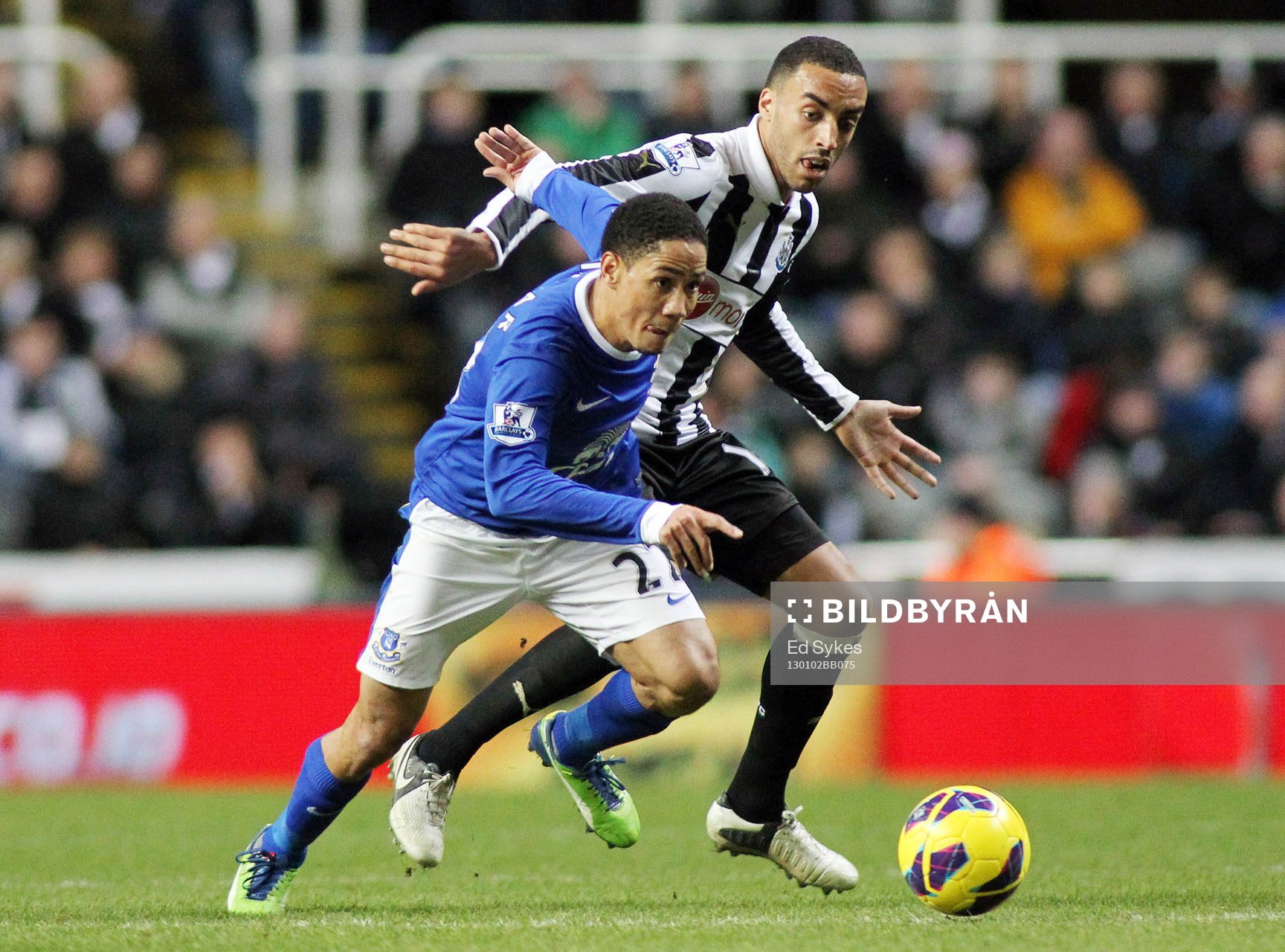 Football - Newcastle United v Everton - Barclays Premier
