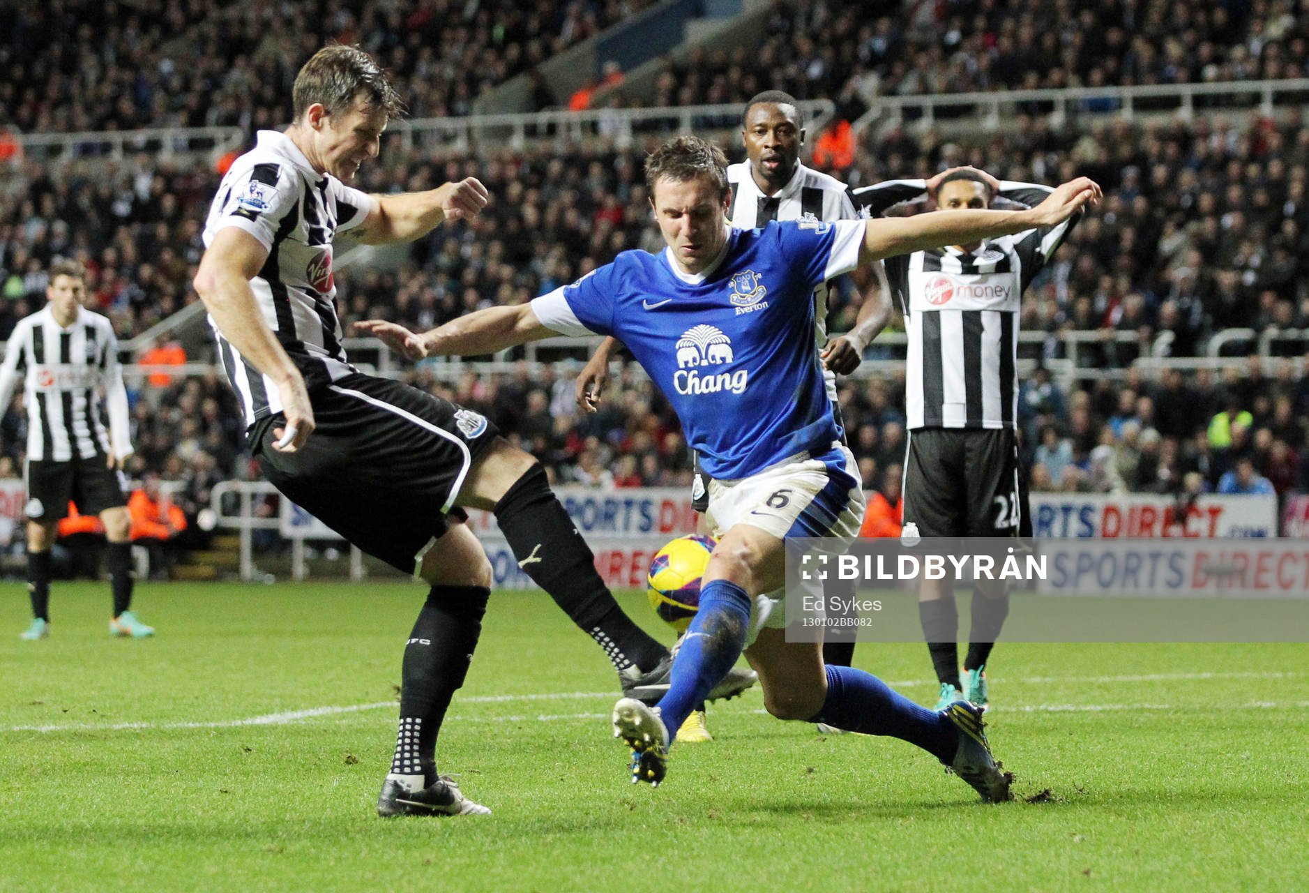 Football - Newcastle United v Everton - Barclays Premier