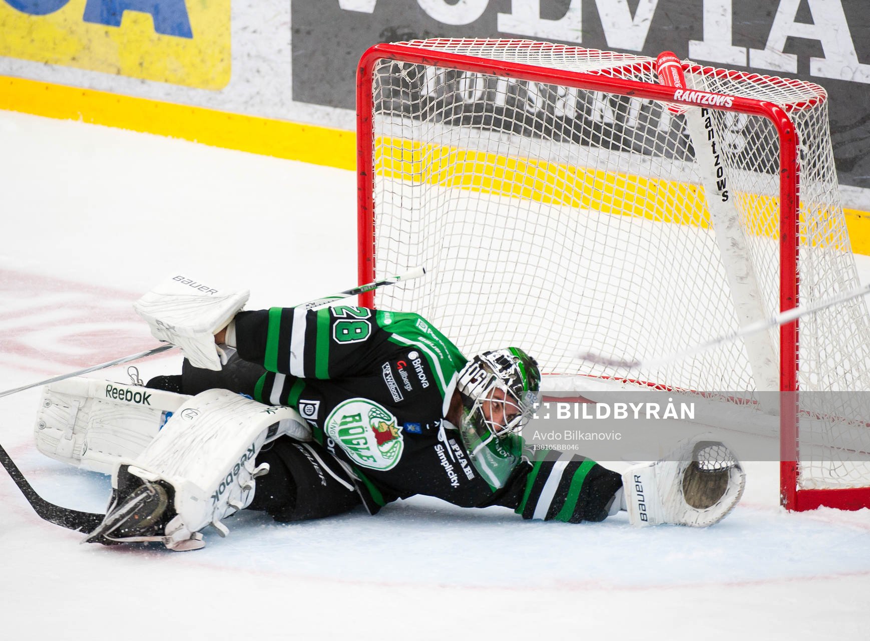 Martin Gerber, målvakt, Rögle, slepper in pucken