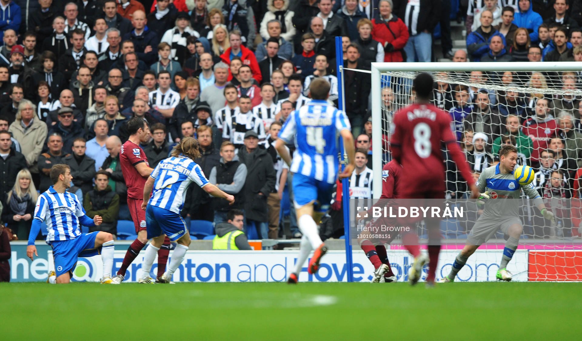 Football - Brighton & Hove Albion v Newcastle United - FA