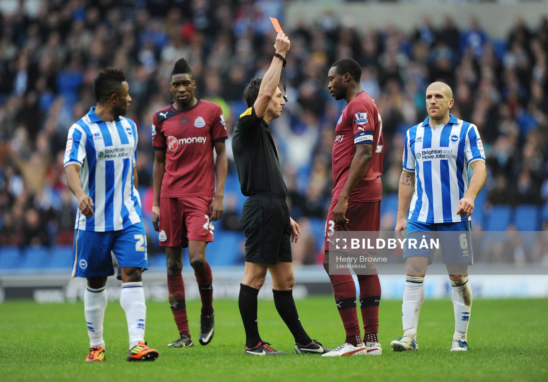 Football - Brighton & Hove Albion v Newcastle United - FA