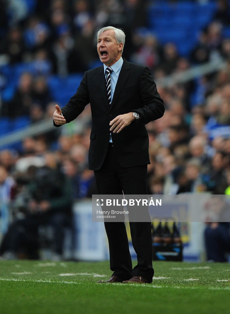 Football - Brighton & Hove Albion v Newcastle United - FA