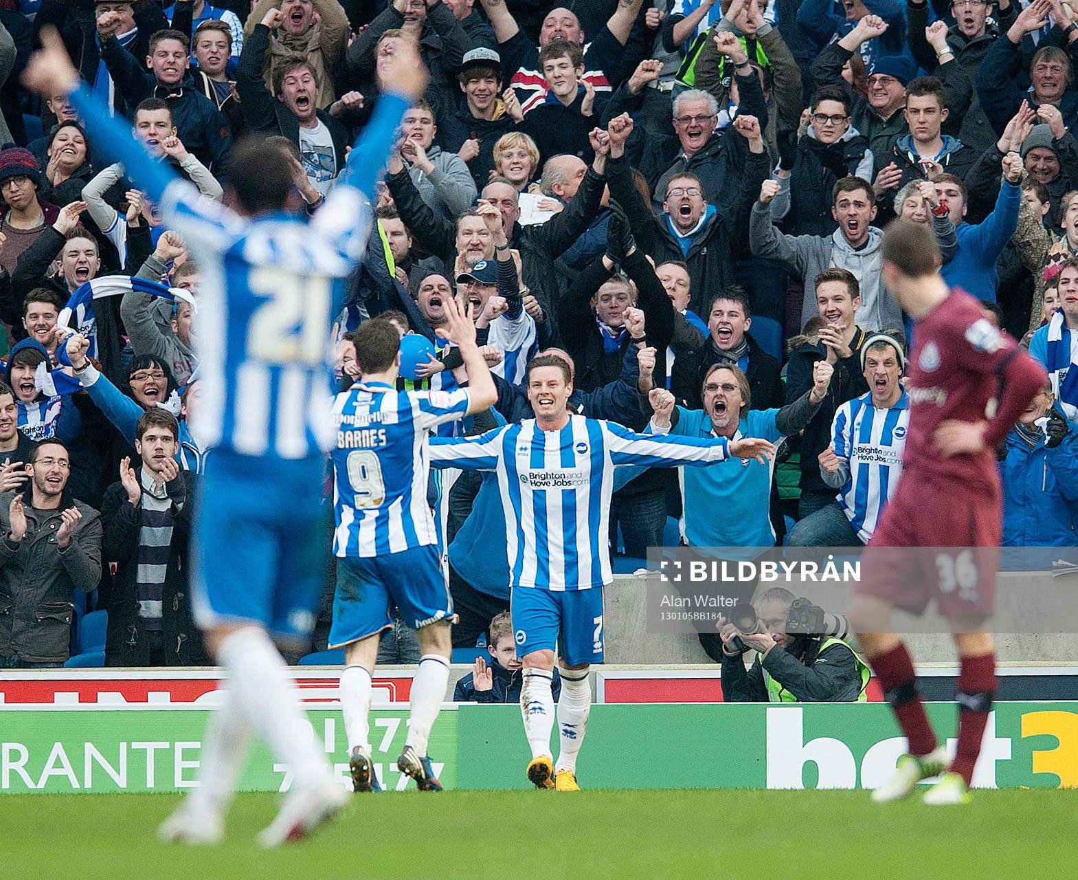 Football - Brighton & Hove Albion v Newcastle United - FA