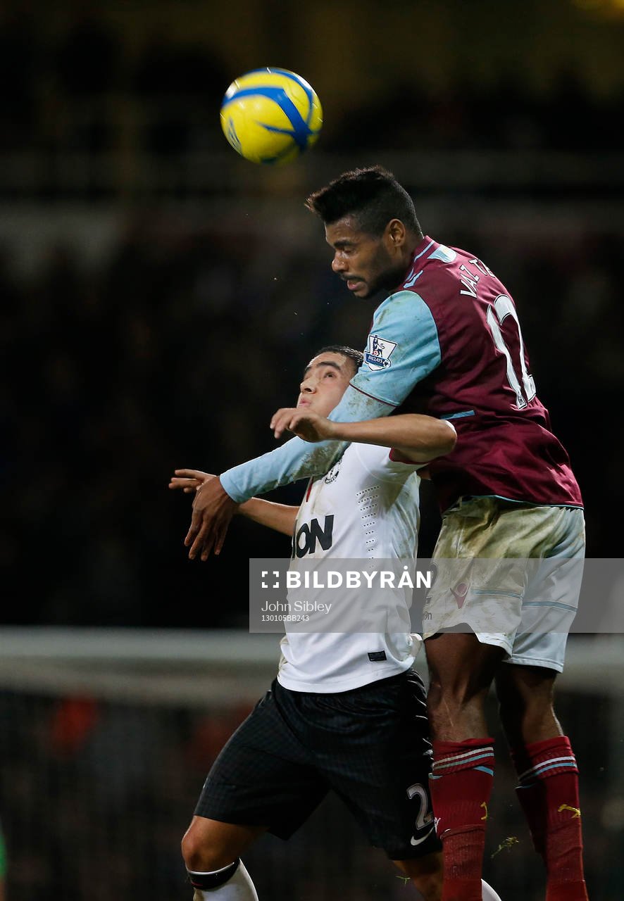 Football - West Ham United v Manchester United - FA Cup