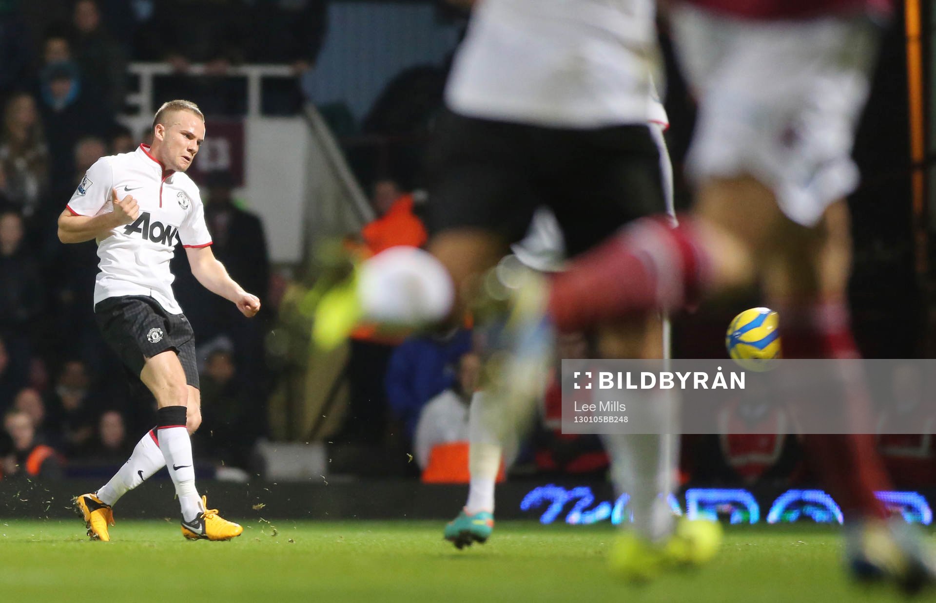 Football - West Ham United v Manchester United - FA Cup