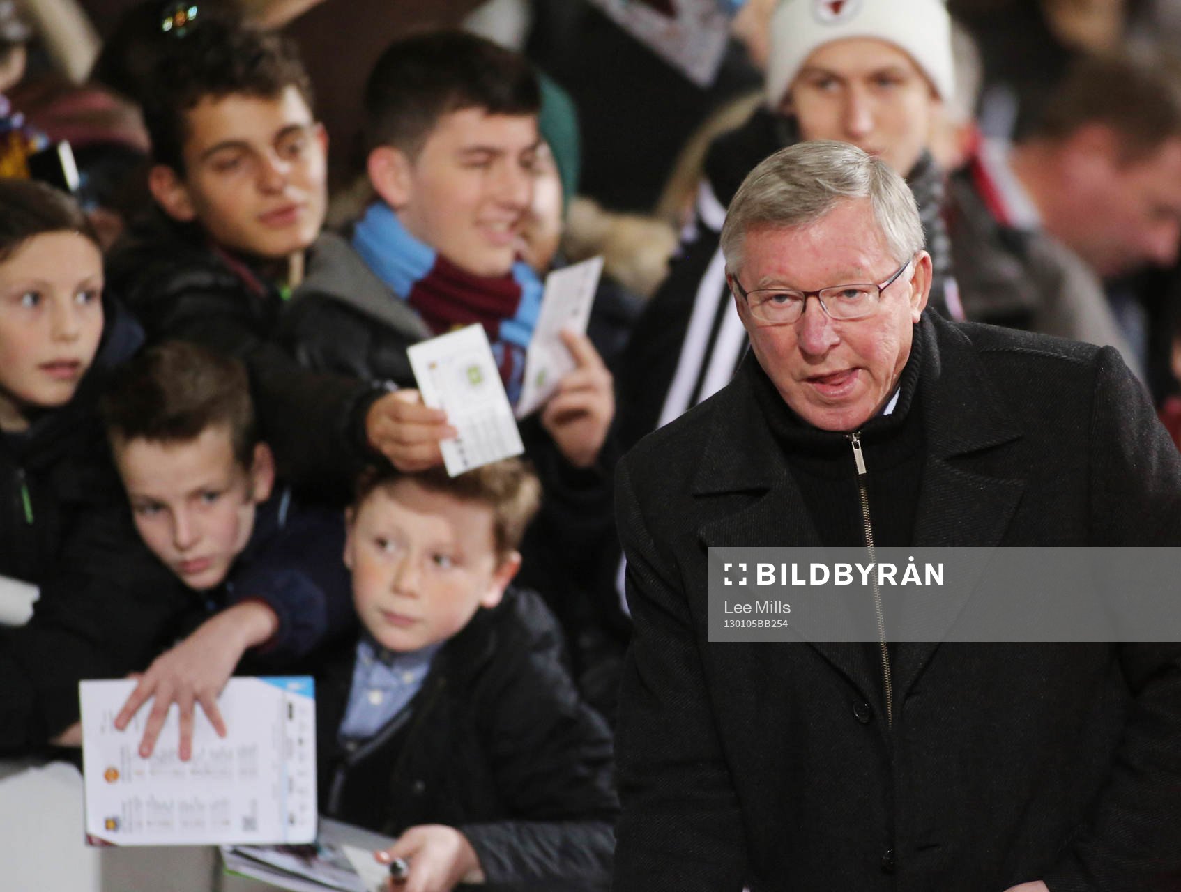 Football - West Ham United v Manchester United - FA Cup