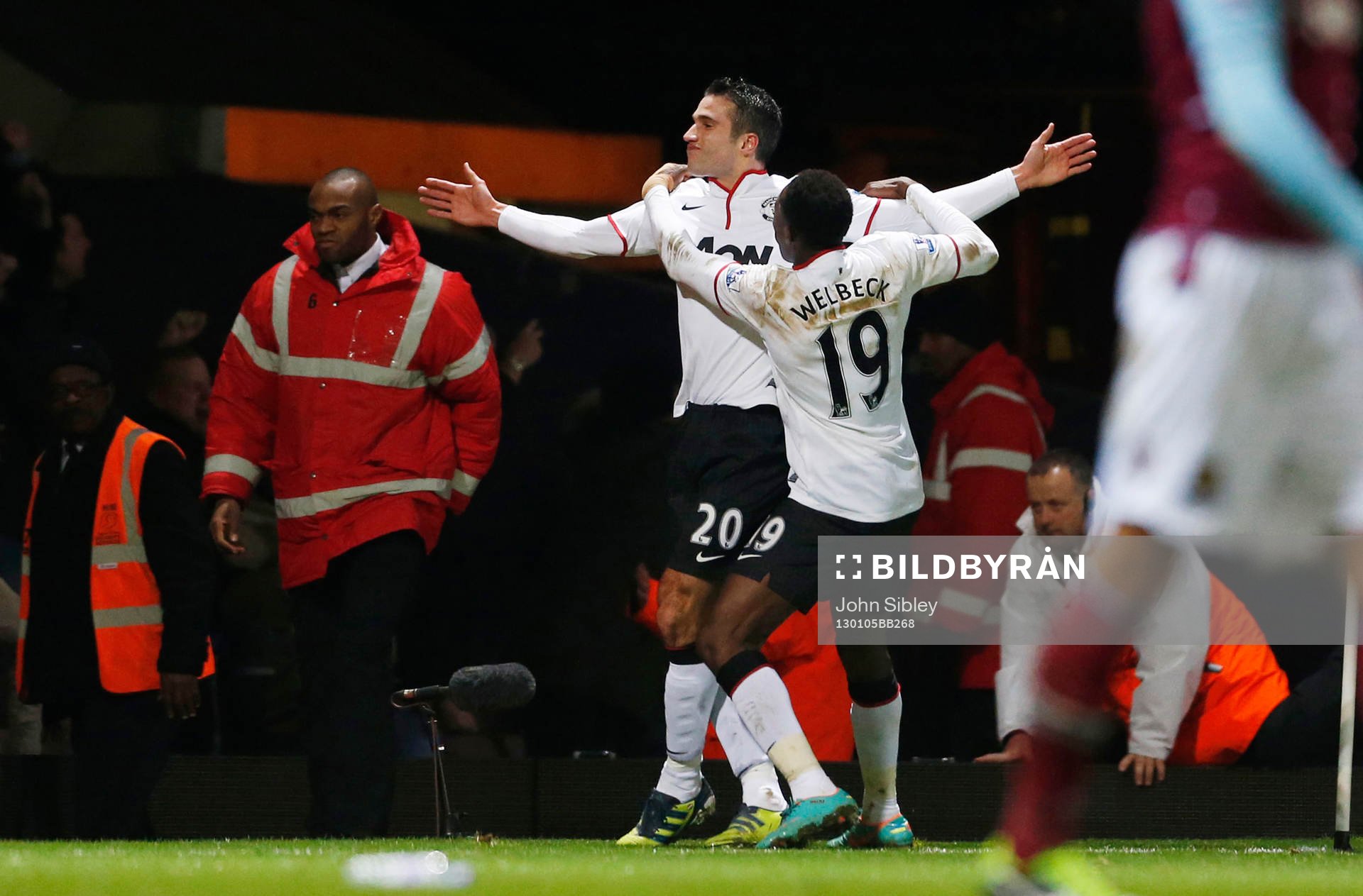 Football - West Ham United v Manchester United - FA Cup