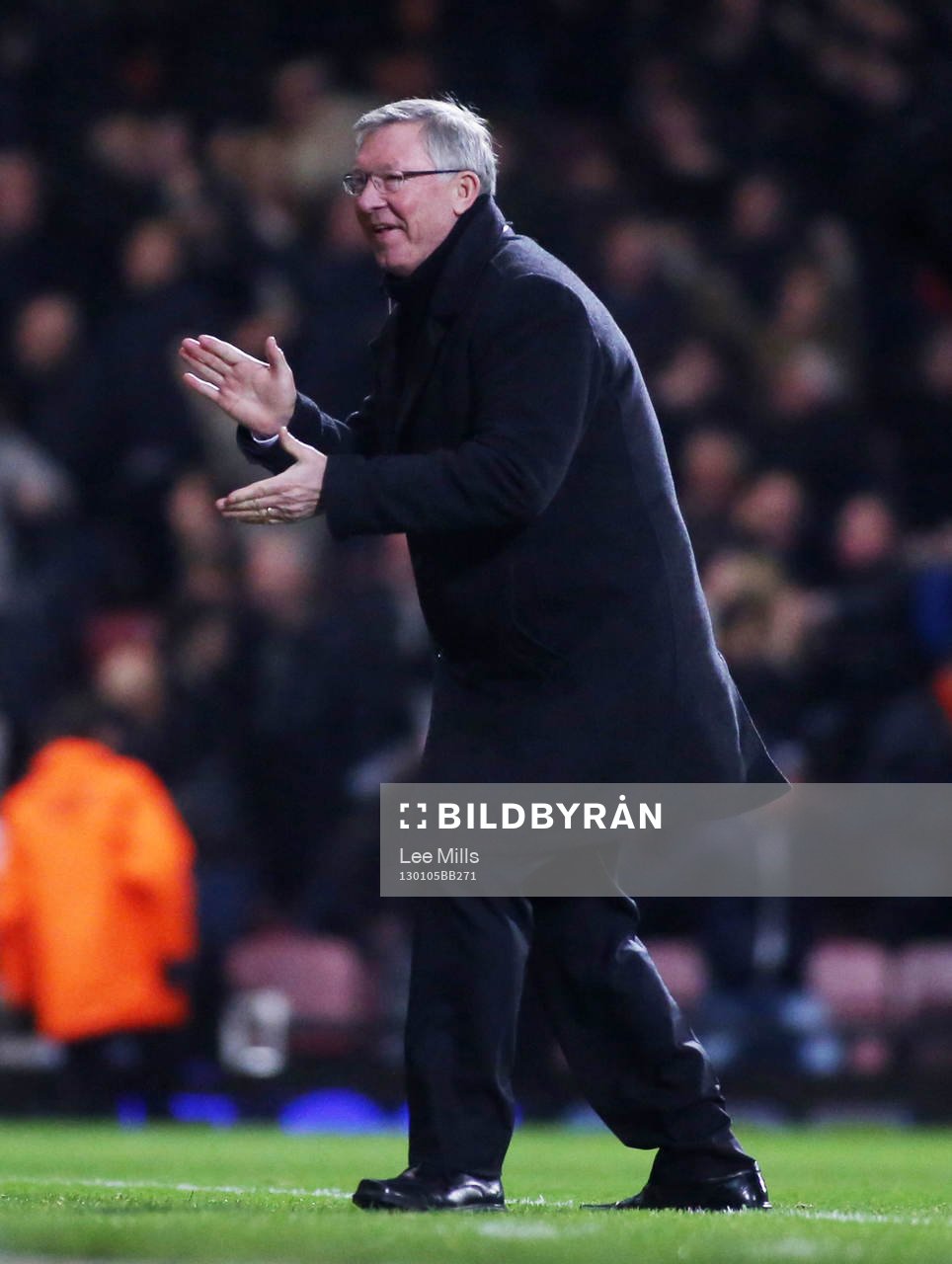 Football - West Ham United v Manchester United - FA Cup